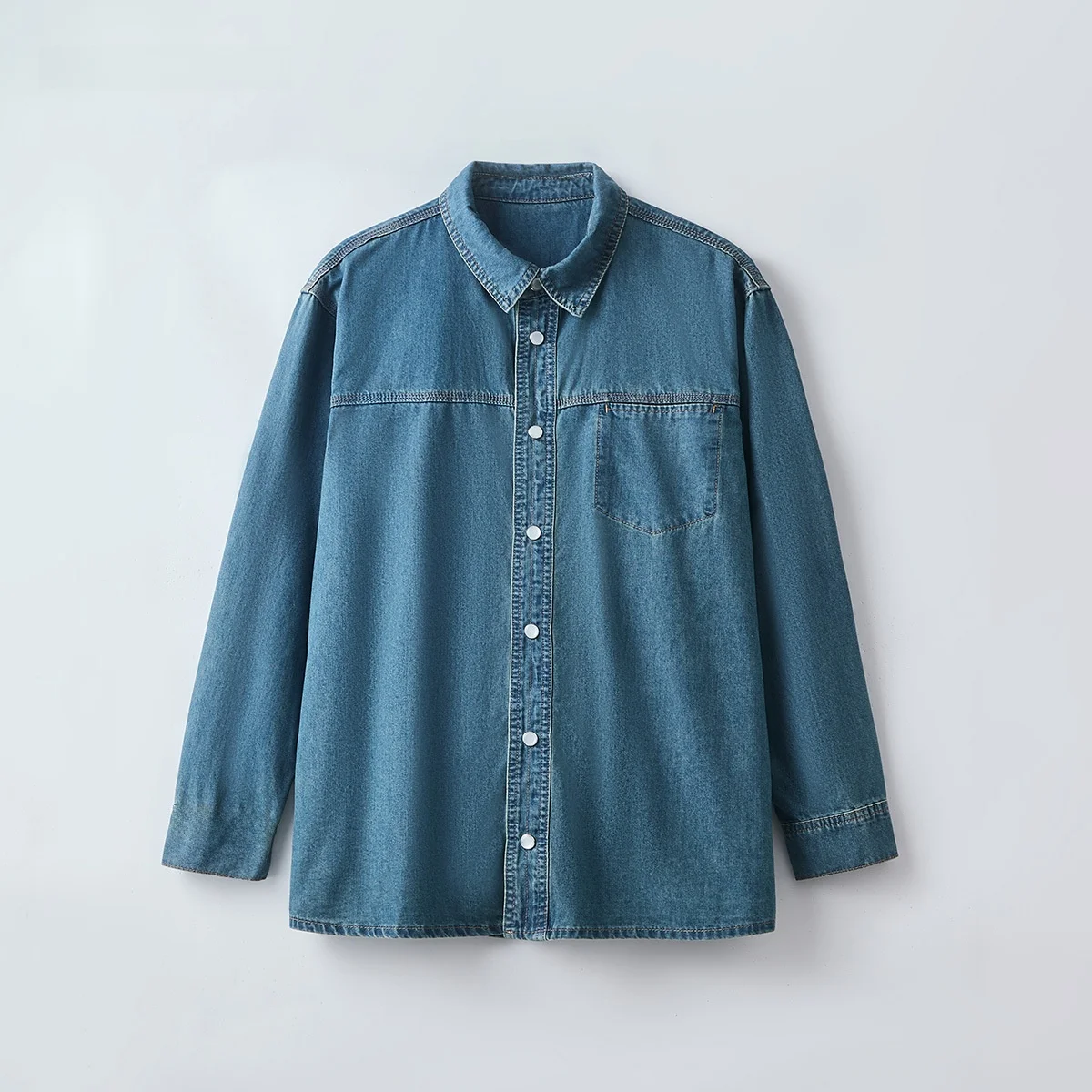Men's Casual Loose Long Sleeve Denim Shirt Spring Fashionable Lazy Style Outerwear Daily Wear Comfortable Classic Collar
Men's Casual Loose Long Sleeve Denim Shirt Spring Fashionable Lazy Style Outerwear Daily Wear Comfortable Classic Collar