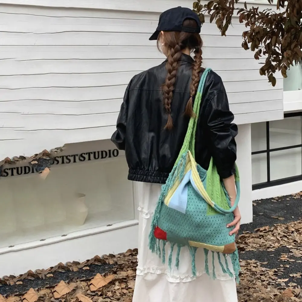 Trendy Casual Hollow Crochet Bag Patchwork Soft Boho Style Handbag Leisure Chic Knitted Tassel Shoulder Bag Lady
Trendy Casual Hollow Crochet Bag Patchwork Soft Boho Style Handbag Leisure Chic Knitted Tassel Shoulder Bag Lady