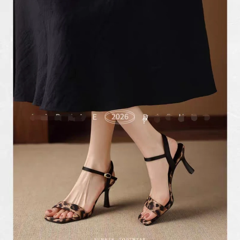 Summer New Popular French One-line High-heeled Sandals Women's Beautiful Open-toe Thin-heeled Sexy Leopard Single Shoes 2026
Summer New Popular French One-line High-heeled Sandals Women's Beautiful Open-toe Thin-heeled Sexy Leopard Single Shoes 2026