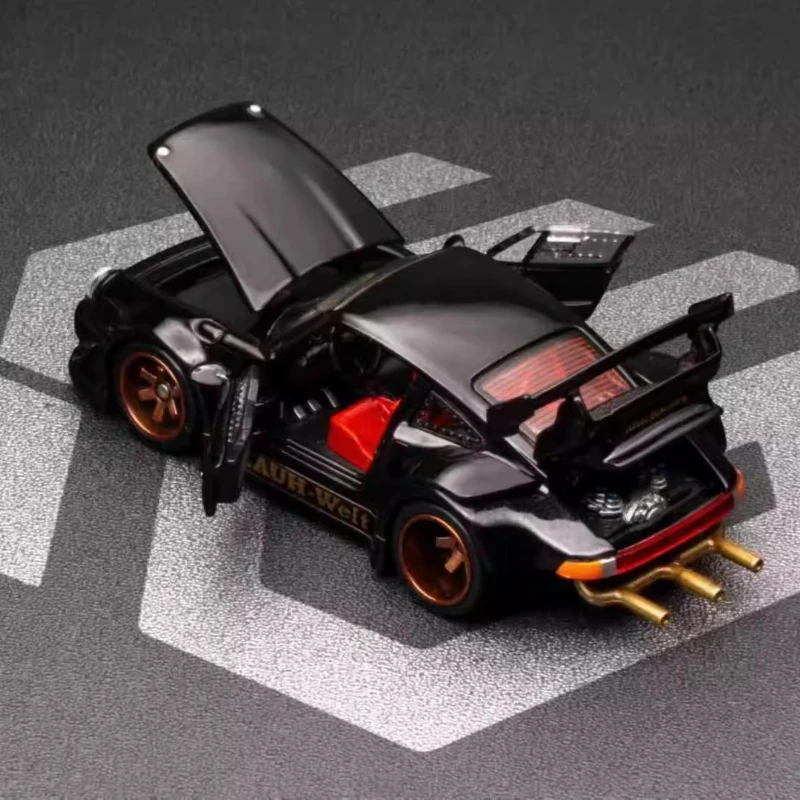 FG 1:64 Porsche RWB930 Alloy full-open Car Model Porsche RWB930 Wide-body Modified Version GT Wing Version
FG 1:64 Porsche RWB930 Alloy full-open Car Model Porsche RWB930 Wide-body Modified Version GT Wing Version