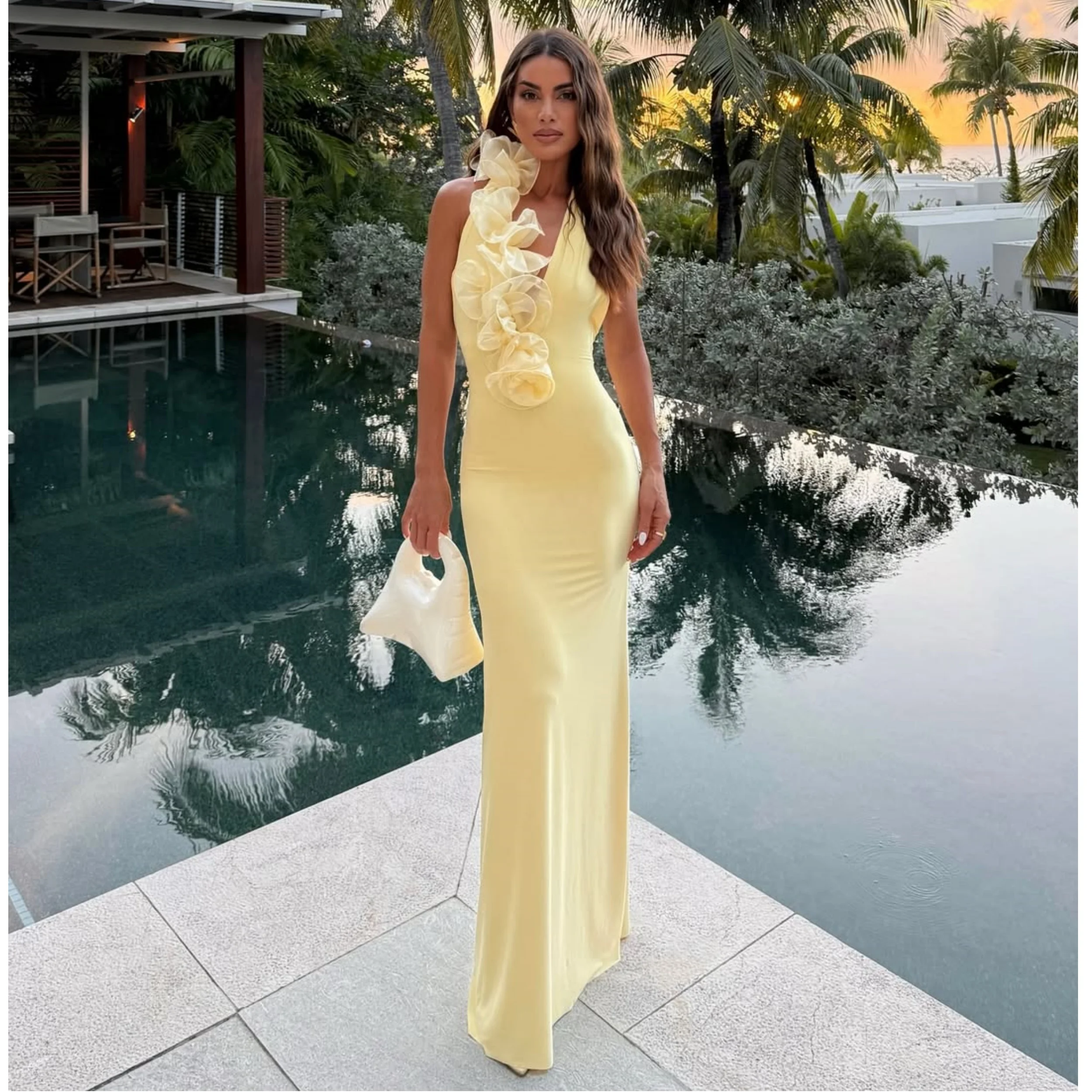 Summer Yellow Mermaid Prom Dresses Sexy V Neck Ruffled Vestidos de Noche Customized Sleeveless Prom Gowns for Beach Party
Summer Yellow Mermaid Prom Dresses Sexy V Neck Ruffled Vestidos de Noche Customized Sleeveless Prom Gowns for Beach Party