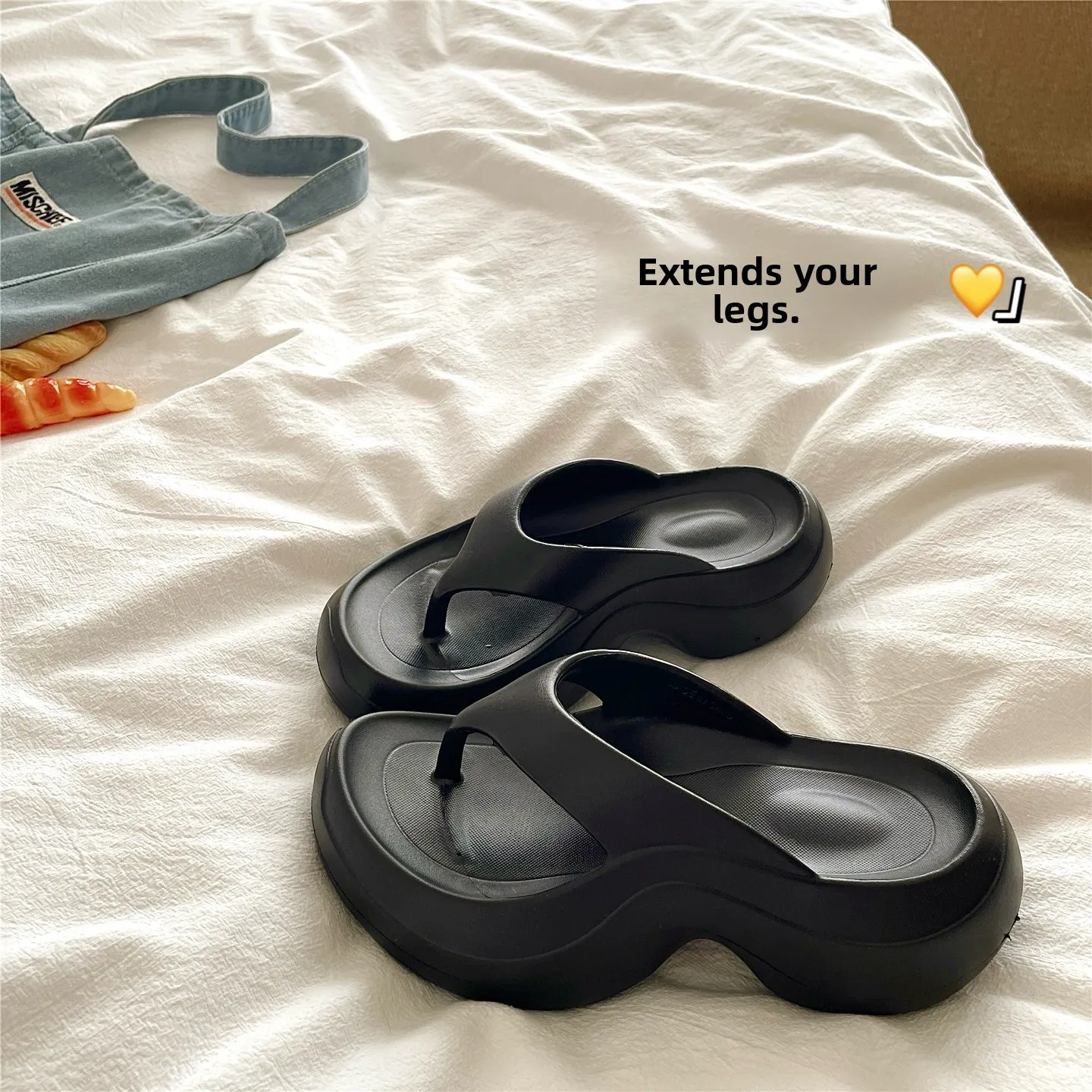 Comfortable Thick Bottom Sandals Women's Flip Flops Beach Slippers Soft Fufu Slip-On Summer Shoes Anti-Slip EVA Material
Comfortable Thick Bottom Sandals Women's Flip Flops Beach Slippers Soft Fufu Slip-On Summer Shoes Anti-Slip EVA Material