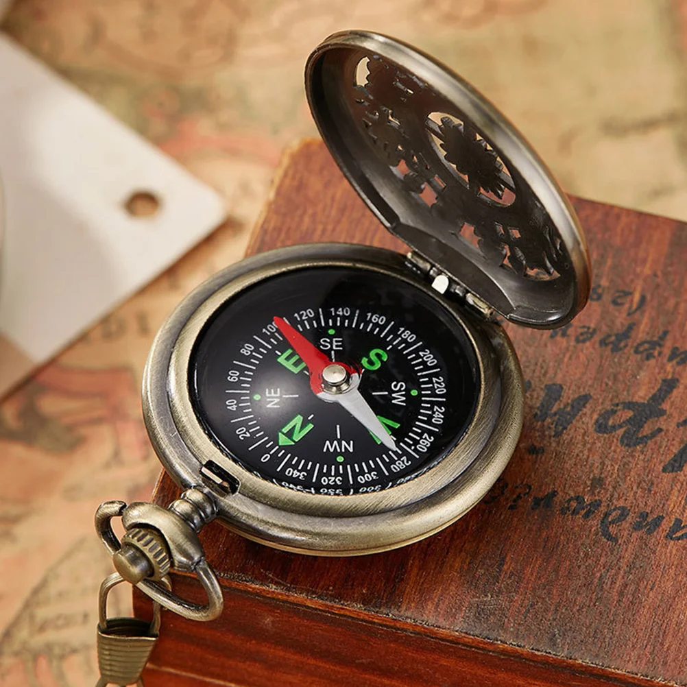 Pocket Watch Compass Zinc Alloy Vintage Small Lightweight for Hiking Camping Kids Math All Weather Conditions 
Pocket Watch Compass Zinc Alloy Vintage Small Lightweight for Hiking Camping Kids Math All Weather Conditions