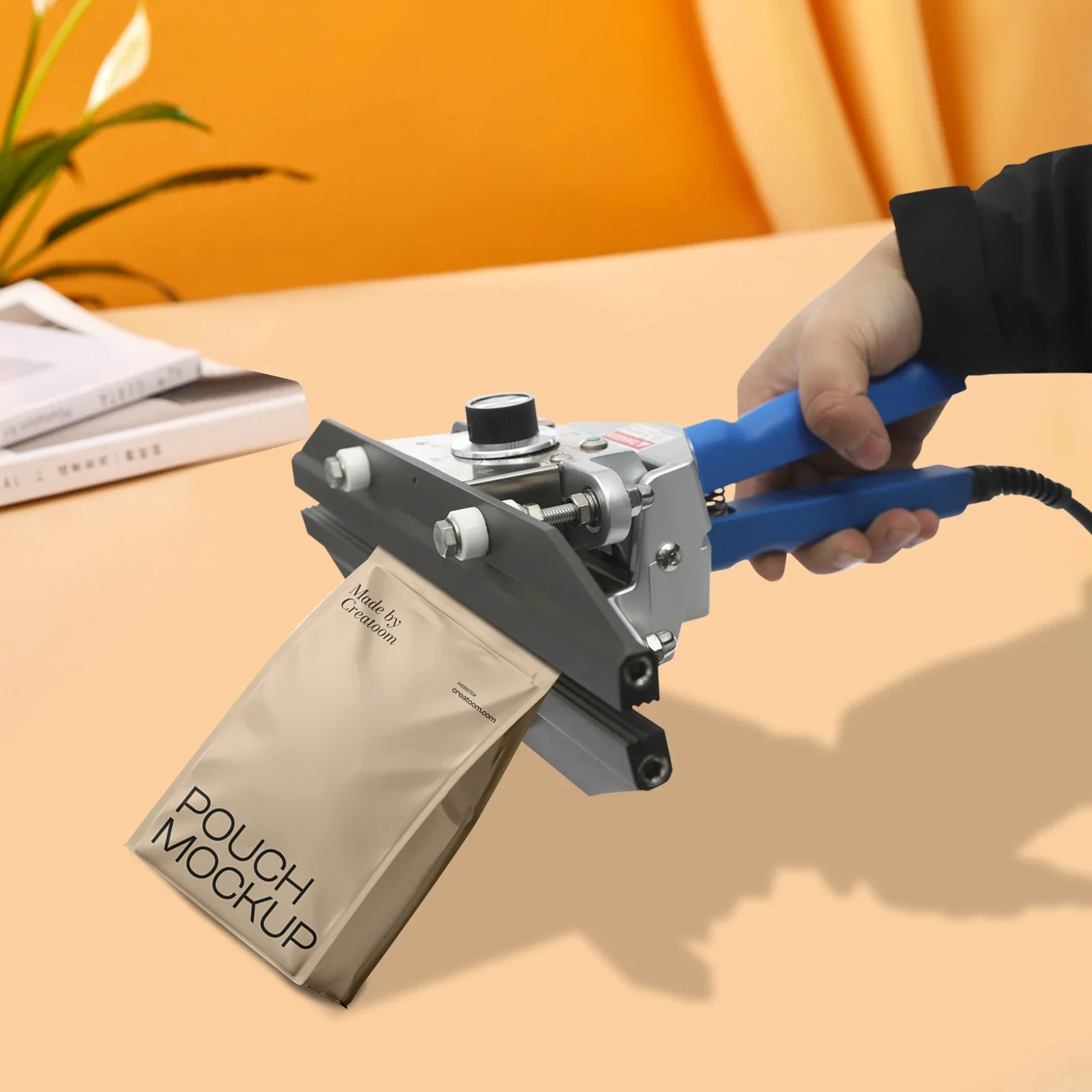 Portable Hand Held Heat Sealer,500W High Efficiency double-sided heating ,temperature adjustment,0-11.81in Sealing Length,110V
Portable Hand Held Heat Sealer,500W High Efficiency double-sided heating ,temperature adjustment,0-11.81in Sealing Length,110V