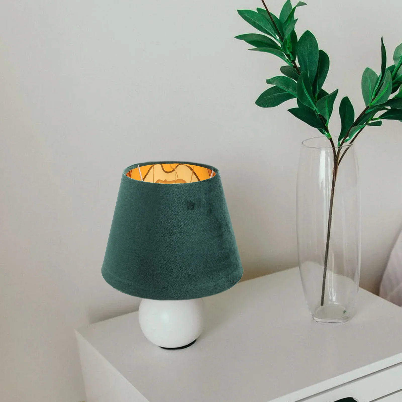 1Pcs Lampshade Exquisite Cloth Protective Light Cover for Table Floor Bedside Lamp Decorative Household Lamp Accessory
1Pcs Lampshade Exquisite Cloth Protective Light Cover for Table Floor Bedside Lamp Decorative Household Lamp Accessory