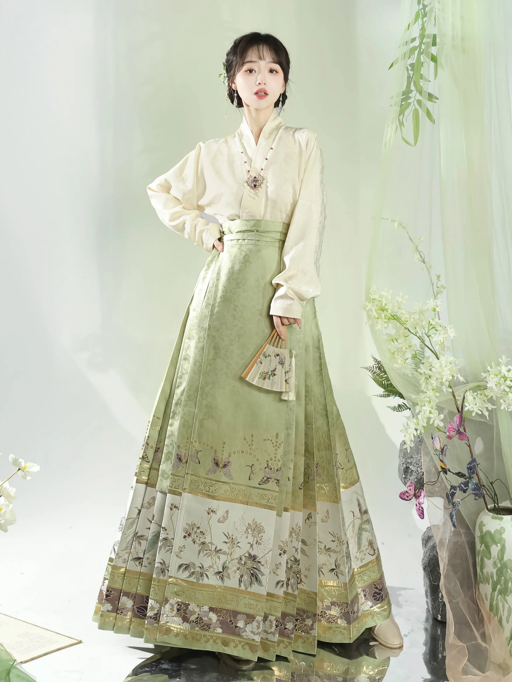 Original Ming Dynas Hanfu Women's Summer een Tail Skirt Daily Set Class orm Wind Comes to under Original Hanfu
Original Ming Dynas Hanfu Women's Summer een Tail Skirt Daily Set Class orm Wind Comes to under Original Hanfu