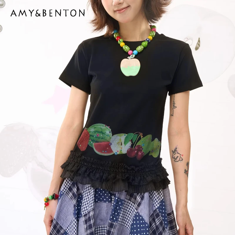 Original Design Girl Fruit Print Women's T-shirt 2026 Spring Summer Collection Sweet Cool Versatile Black Lace Hem Tee Ladies
Original Design Girl Fruit Print Women's T-shirt 2026 Spring Summer Collection Sweet Cool Versatile Black Lace Hem Tee Ladies