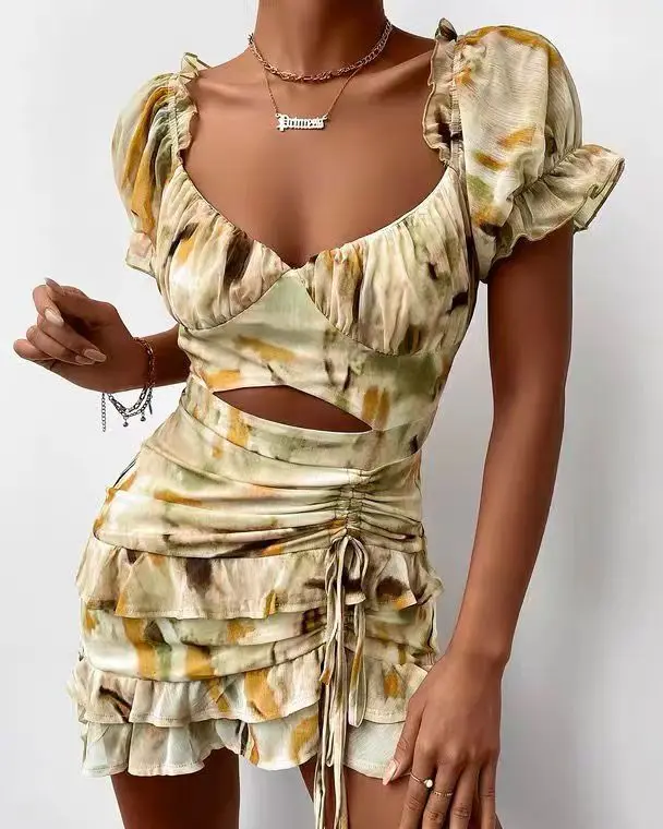 Sweet New Women Mini Skirt 2025 Spring and Summer Fashion Flower Print Drawstring Ruffle Edge Sexy Women's Short Sleeve Dress
Sweet New Women Mini Skirt 2025 Spring and Summer Fashion Flower Print Drawstring Ruffle Edge Sexy Women's Short Sleeve Dress