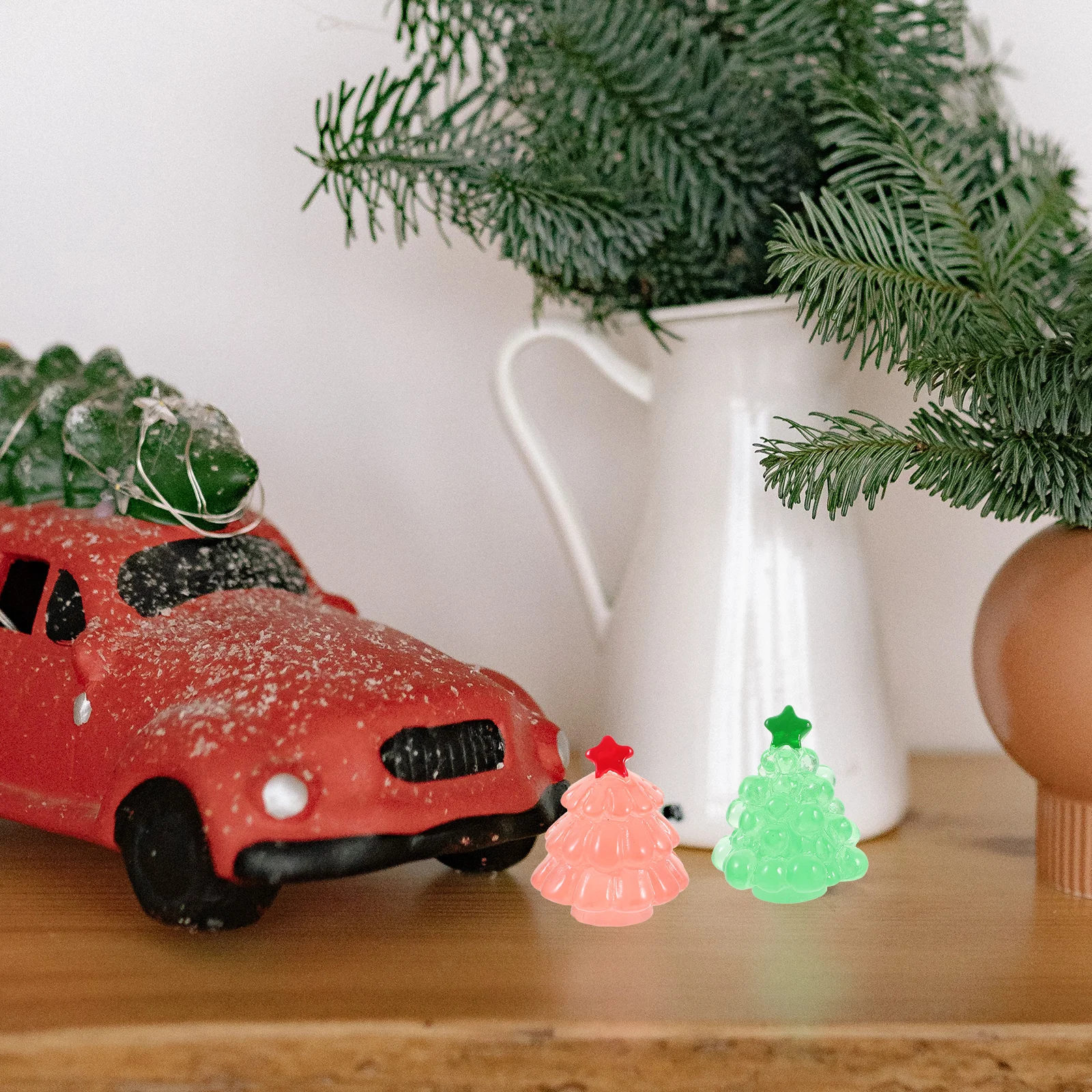 50Pcs Christmas Resin Xmas Tree Decorations Mini Small Xmas Tree Ornaments Lightweight Landscape Decor Party Bag Fillers
50Pcs Christmas Resin Xmas Tree Decorations Mini Small Xmas Tree Ornaments Lightweight Landscape Decor Party Bag Fillers