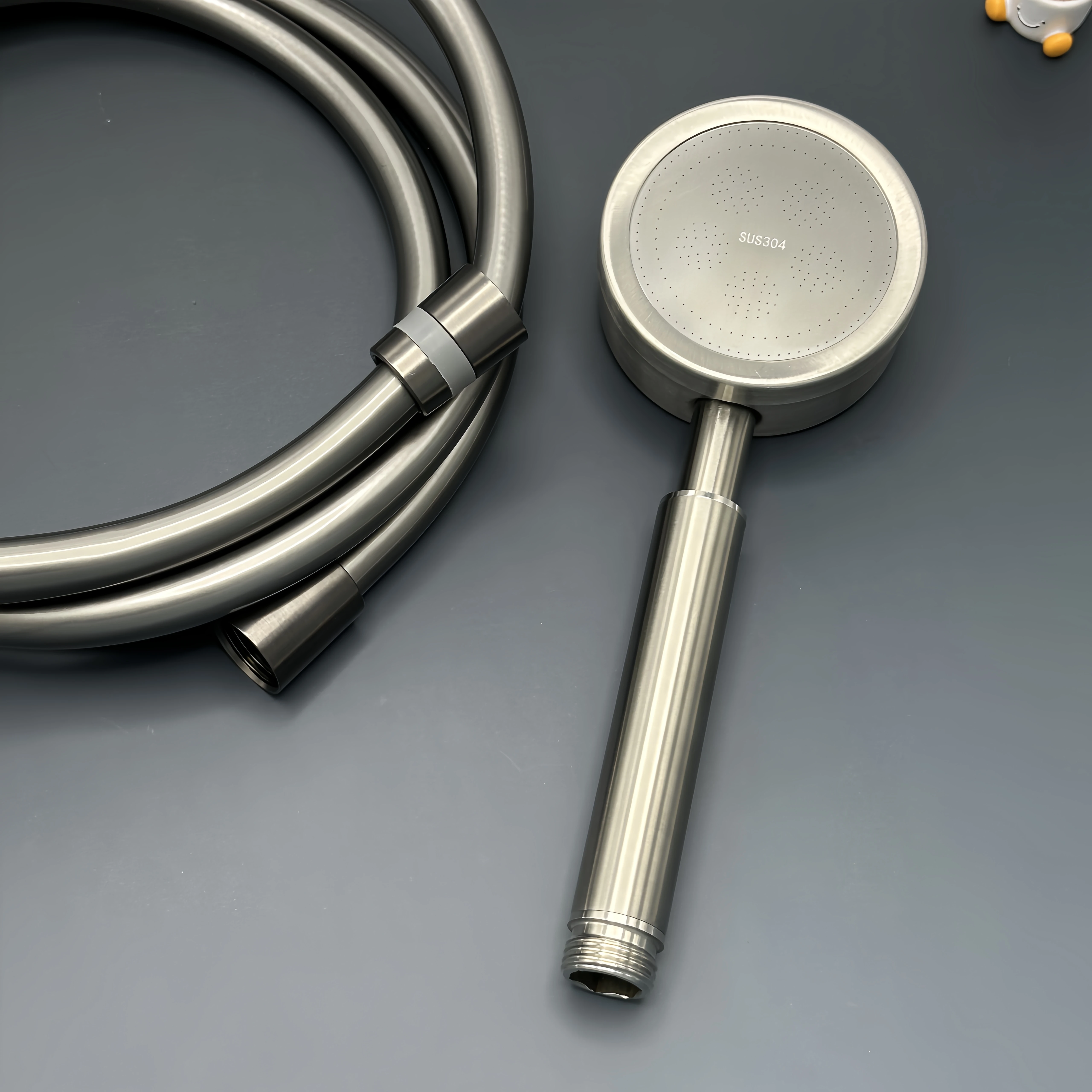 Metal Shower Head, Easy Install Handheld Shower Sprayer - DIY Replacement No Tools Needed, Universal Durable Bathroom Fixture
Metal Shower Head, Easy Install Handheld Shower Sprayer - DIY Replacement No Tools Needed, Universal Durable Bathroom Fixture