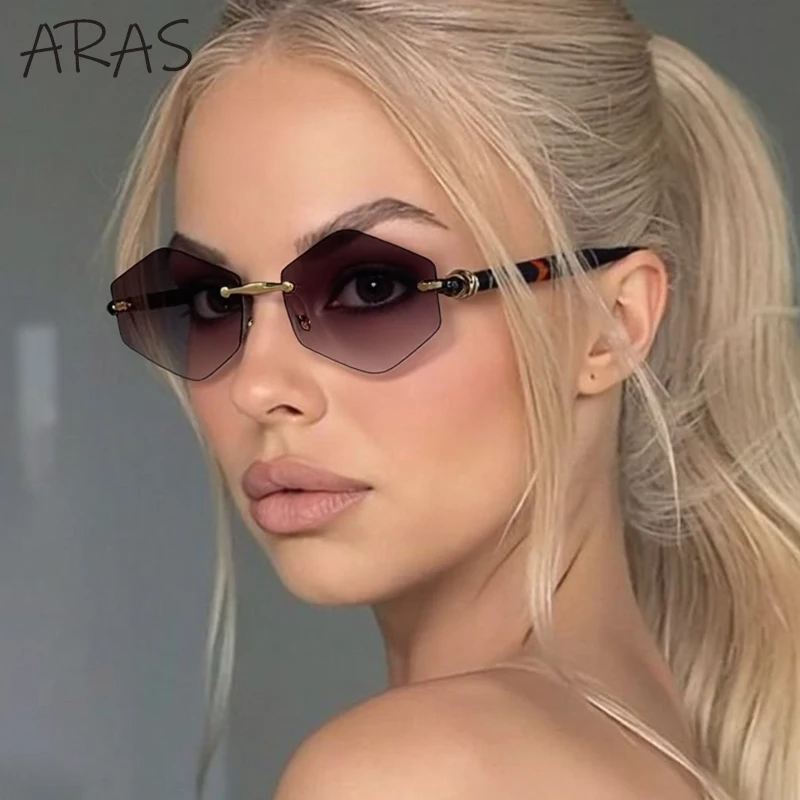 Sexy Hexagon Punk Rimless Sunglasses Women 2025 Luxury Brand Vintage Rhombus Sun Glasses For Lady Trendy Gradient Eyewear Shades
Sexy Hexagon Punk Rimless Sunglasses Women 2025 Luxury Brand Vintage Rhombus Sun Glasses For Lady Trendy Gradient Eyewear Shades