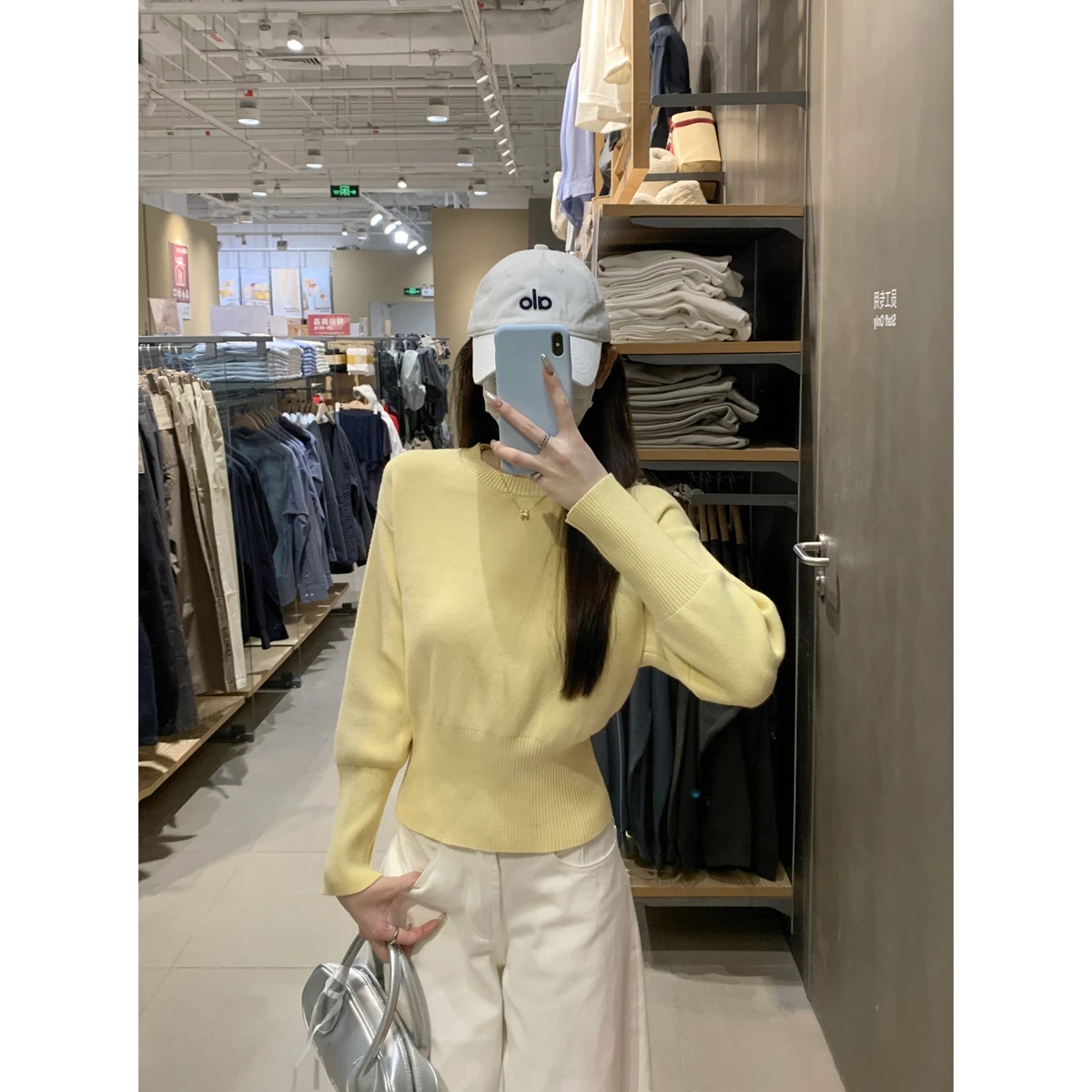 Slimming ort Knitwear round Ne Long Sve Lantern Sve Faionable Early Spring Korean Sle Women's Premium Sweater
Slimming ort Knitwear round Ne Long Sve Lantern Sve Faionable Early Spring Korean Sle Women's Premium Sweater