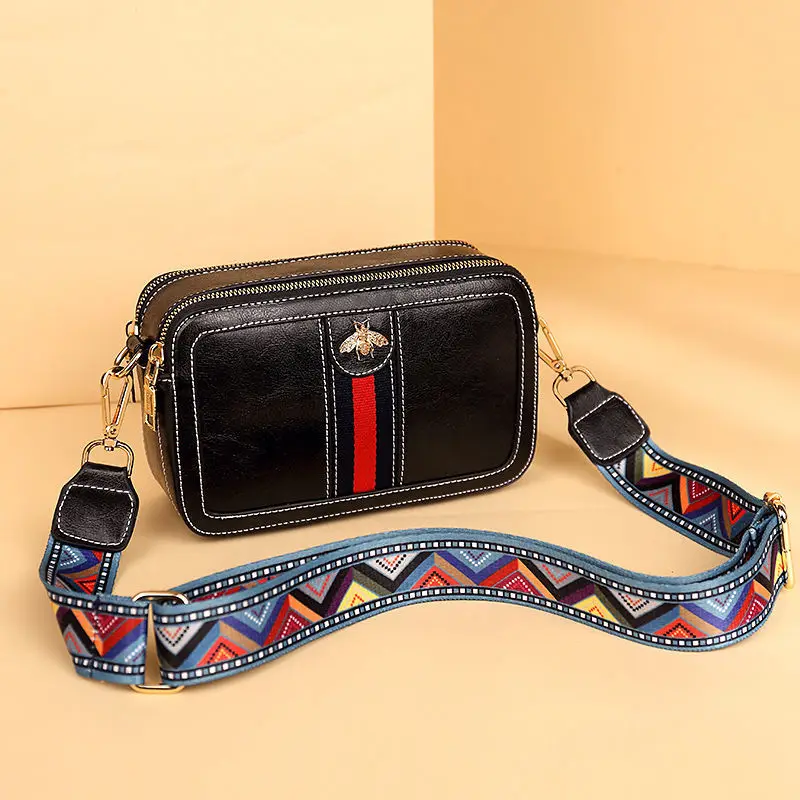 Designer style bag 2025 new model High-quality women's bag Camera bag Crossbody bag Classic and versatile single shoulder bag
Designer style bag 2025 new model High-quality women's bag Camera bag Crossbody bag Classic and versatile single shoulder bag