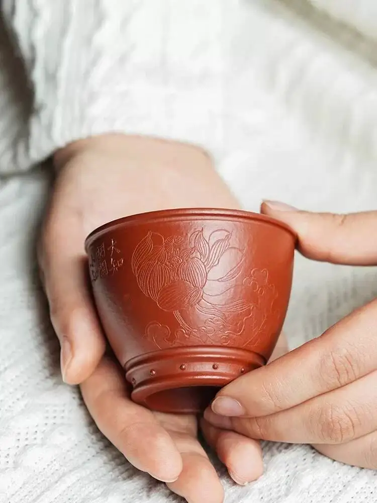 Yihu Chun High-End Yixing Purple Clay Tea Master's Pure Handmade Cup, Coarse Sand Dahongpao Zhixian 110C
Yihu Chun High-End Yixing Purple Clay Tea Master's Pure Handmade Cup, Coarse Sand Dahongpao Zhixian 110C