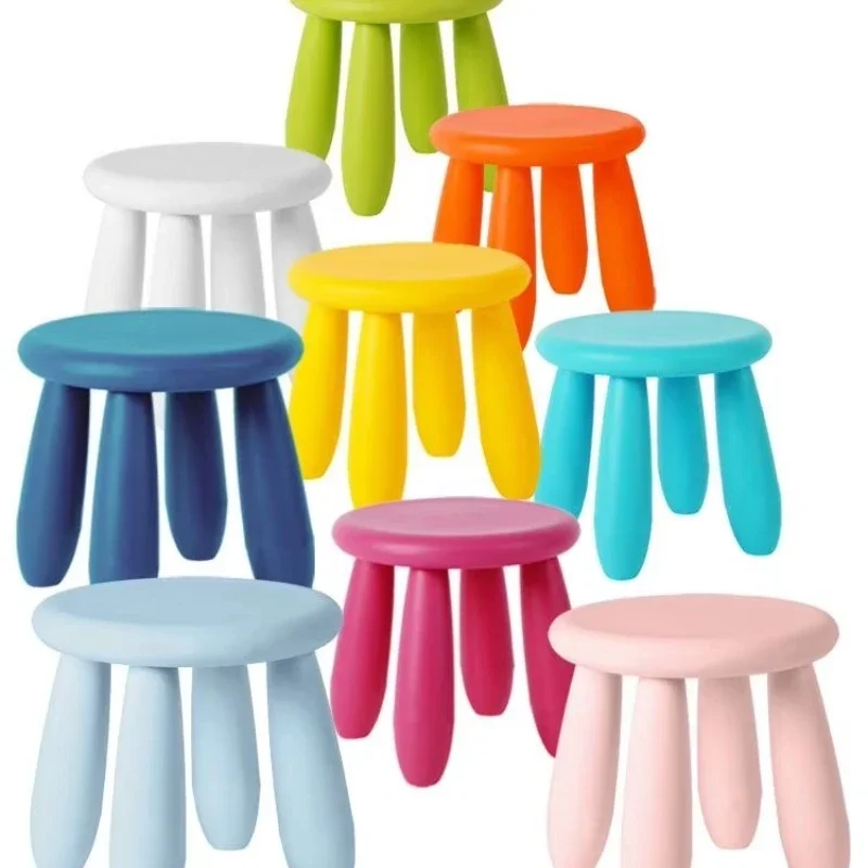 Children's plastic portable small chair suitable for family kindergarten
Children's plastic portable small chair suitable for family kindergarten