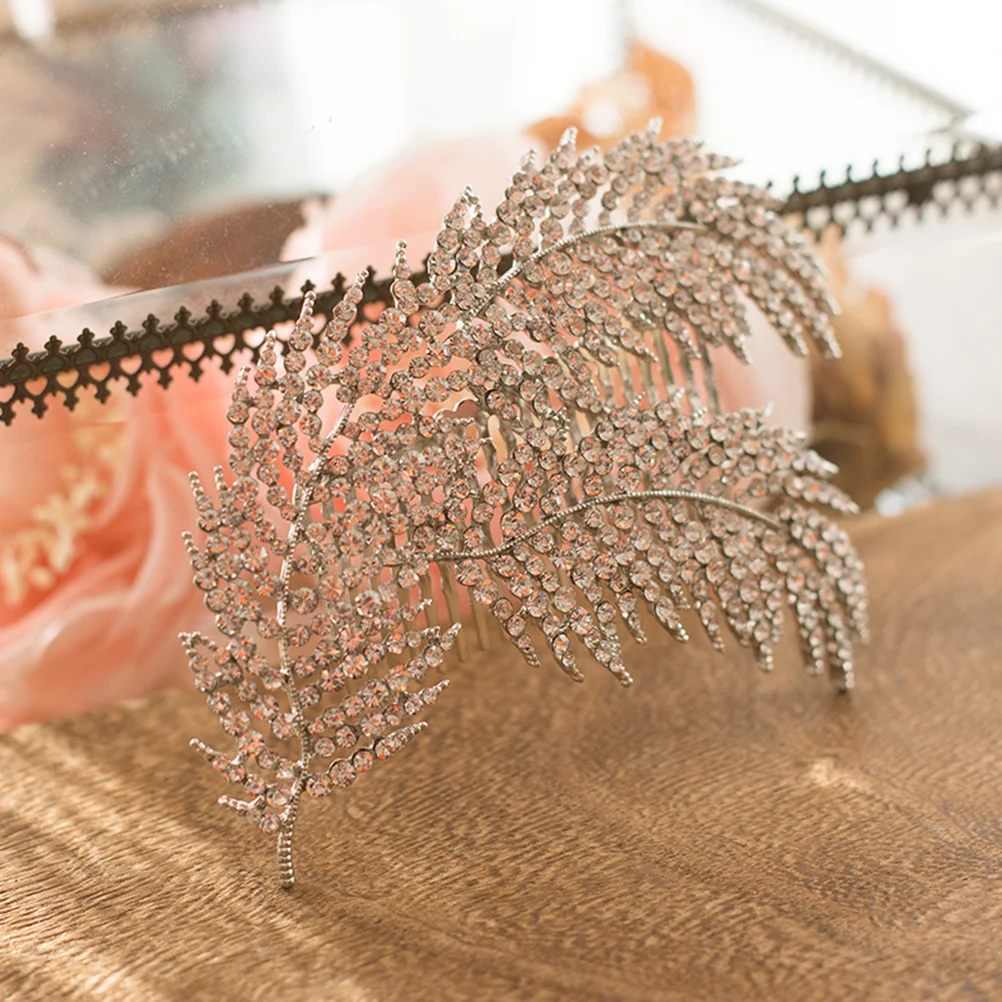 Crystal Rhinestone Bridal Hair Comb Elegant Wedding Side Hair Accessory Lightweight Comfortable Prom Party Headpiece
Crystal Rhinestone Bridal Hair Comb Elegant Wedding Side Hair Accessory Lightweight Comfortable Prom Party Headpiece