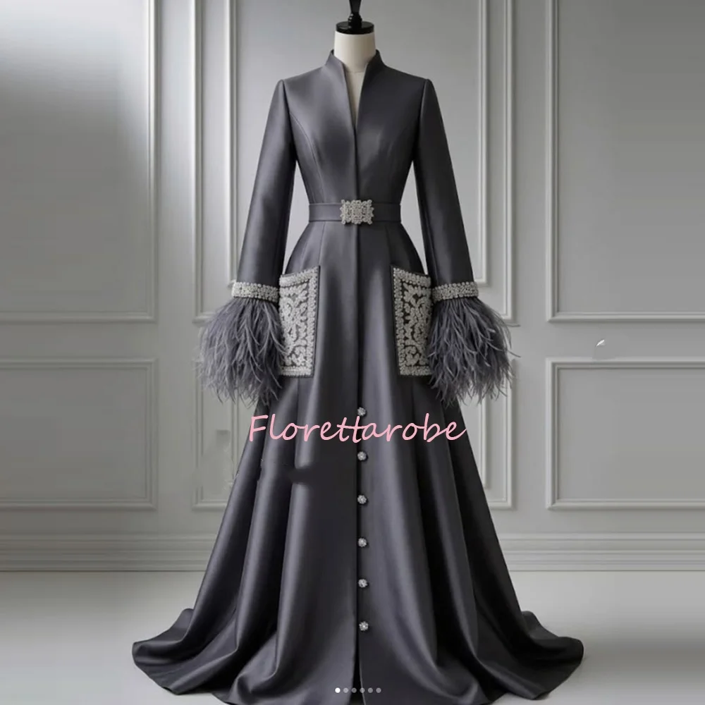 Luxury Beads Evening Dress Customized Feathers Long Sleeves High Neck Beading Colloar A Line Abaya Prom Gown Arabian Party Dress
Luxury Beads Evening Dress Customized Feathers Long Sleeves High Neck Beading Colloar A Line Abaya Prom Gown Arabian Party Dress