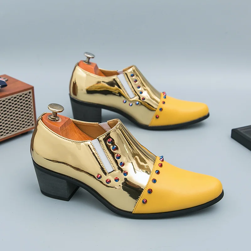 Gold Luxury Men's Dress Shoes British Pointed Toe High Heel Shoes Men Formal Shoes Rivet Designer Genuine Leather Shoes For Men
Gold Luxury Men's Dress Shoes British Pointed Toe High Heel Shoes Men Formal Shoes Rivet Designer Genuine Leather Shoes For Men