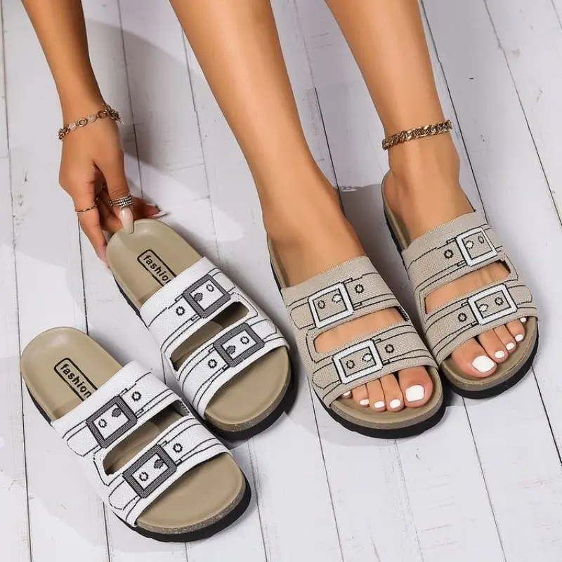 Fashion Slippers for Women 2024 Luxury Designer Shoes Brand high Quality Classic Comfortable Leather and Fabric Feel Sandals Men
Fashion Slippers for Women 2024 Luxury Designer Shoes Brand high Quality Classic Comfortable Leather and Fabric Feel Sandals Men