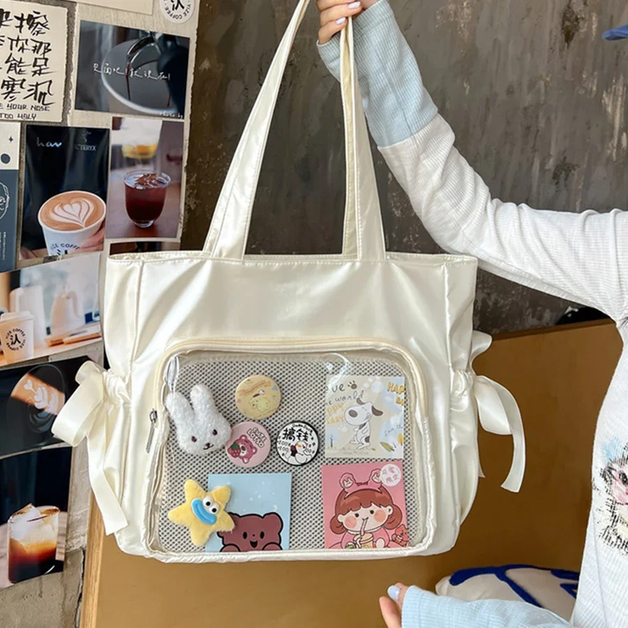Cute Satchels Itabag New Large Capacity Bow Badge Pop Bag Zip Transparent Pocket Shoulder Bag Japan Style Girl Jk Lolita Handbag
Cute Satchels Itabag New Large Capacity Bow Badge Pop Bag Zip Transparent Pocket Shoulder Bag Japan Style Girl Jk Lolita Handbag