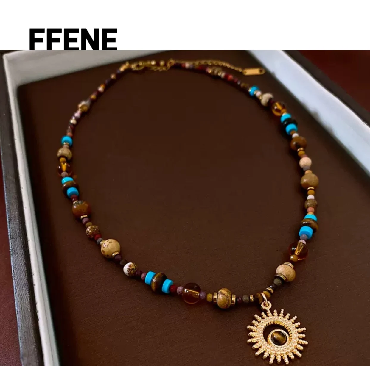 Hot-selling titanium steel natural stone sun pendant high-end feeling necklace luxurious design sense Melard temperament
Hot-selling titanium steel natural stone sun pendant high-end feeling necklace luxurious design sense Melard temperament