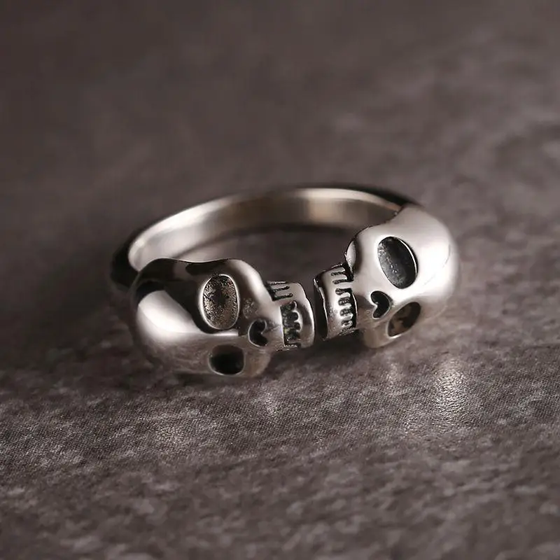 Vintage Double Skull Rings for Men Women Hipster Rock Hip Hop Trendy Ring Fashion Jewelry Gifts Accessories Resizable
Vintage Double Skull Rings for Men Women Hipster Rock Hip Hop Trendy Ring Fashion Jewelry Gifts Accessories Resizable