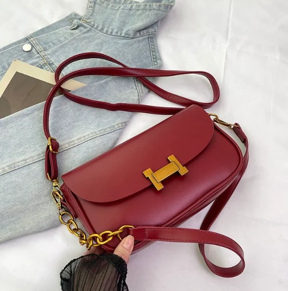 New Arrival! High-End Small Square Bag | Minimalist & Versatile Underarm/Crossbody Bag for Commuting
New Arrival! High-End Small Square Bag | Minimalist & Versatile Underarm/Crossbody Bag for Commuting