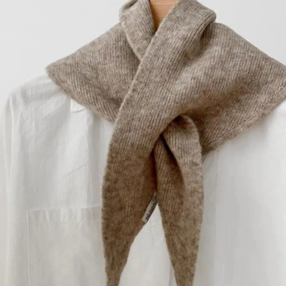 Neck Warmer Scarf Triangular Knitted Coldproof Shawl Windproof Warm Autumn And Winter Knitted Neck Protection Fake Collar
Neck Warmer Scarf Triangular Knitted Coldproof Shawl Windproof Warm Autumn And Winter Knitted Neck Protection Fake Collar