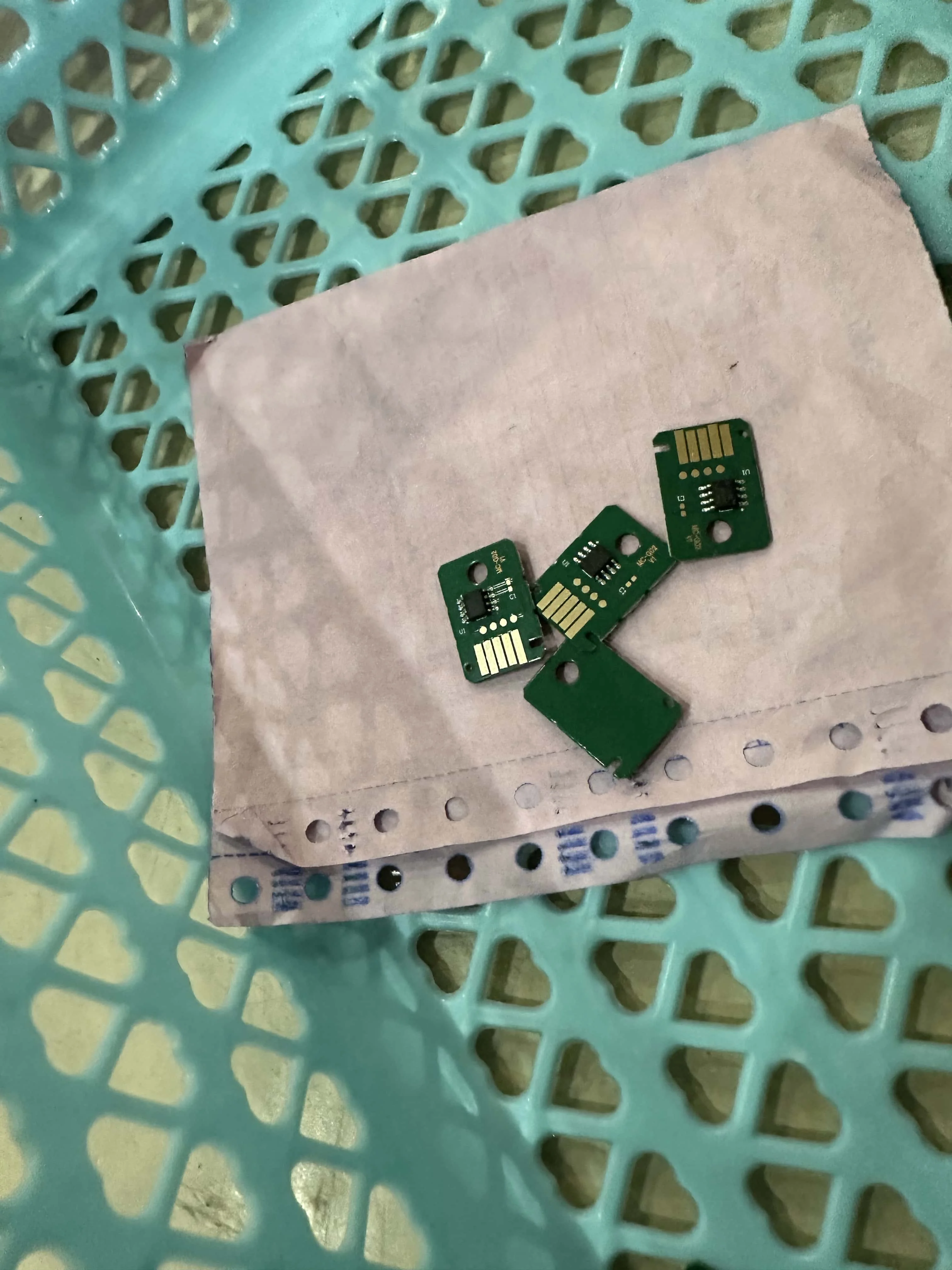 50 pcs Ink Maintenance Tank Chip for CANON G1020 G2020 G3020 G3060 G1220 G2160 G2260 G3160 G3260 G540 G550 G640 G650 G570 MC-G02
50 pcs Ink Maintenance Tank Chip for CANON G1020 G2020 G3020 G3060 G1220 G2160 G2260 G3160 G3260 G540 G550 G640 G650 G570 MC-G02