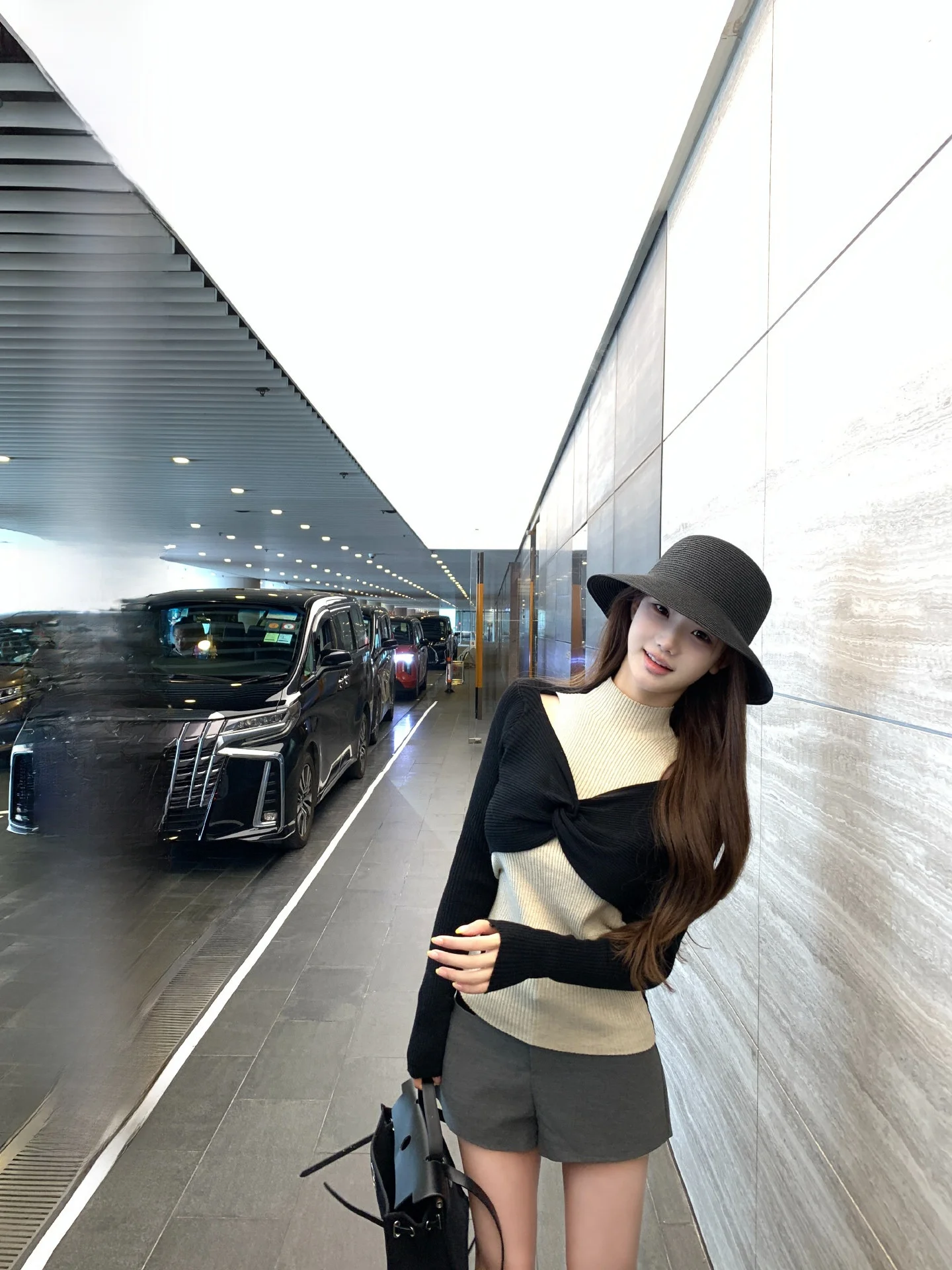 OKMAOP Женский трикотажный топ с длинным рукавом, облегающий, весенний дизайн, модный, с эффектом пэчворк, дышащий, комфортный
OKMAOP Женский трикотажный топ с длинным рукавом, облегающий, весенний дизайн, модный, с эффектом пэчворк, дышащий, комфортный