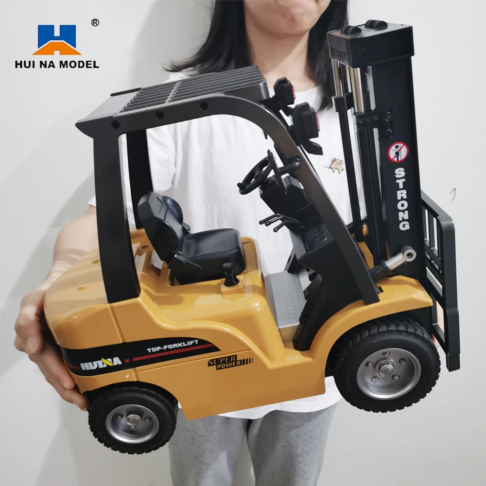 HUINA 1/10 Rc Truck Forklift Tractor Remote Control Car crawler 8 Ch Rc Machine Engineering Cars On Radio Station Boy Toys
HUINA 1/10 Rc Truck Forklift Tractor Remote Control Car crawler 8 Ch Rc Machine Engineering Cars On Radio Station Boy Toys