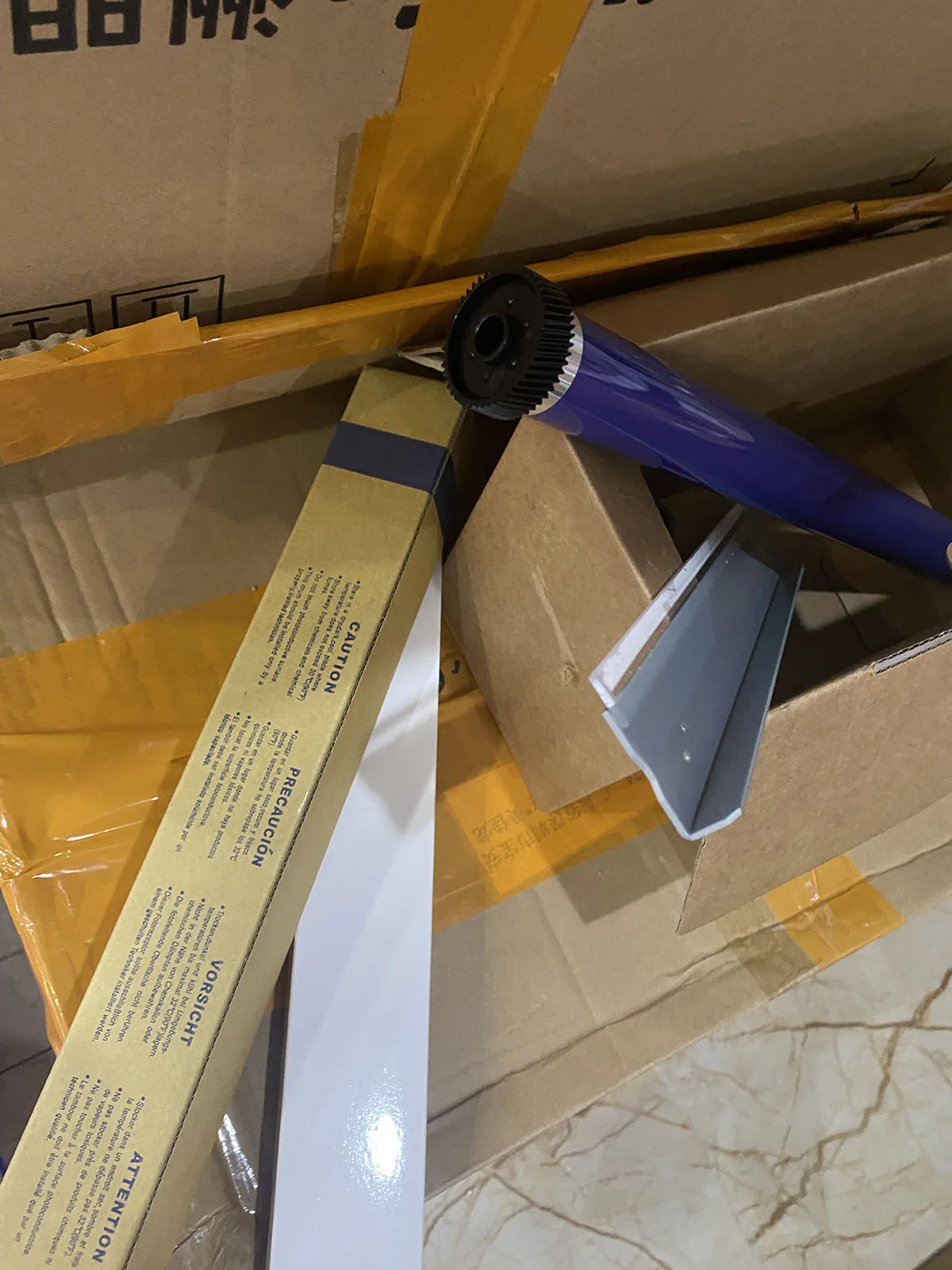 1Set. OPC Drum Cleaning Blade for XEROX DocuCentre S1810 S2010 S2011 S2110 S2220 S2320 S2420 S2520
1Set. OPC Drum Cleaning Blade for XEROX DocuCentre S1810 S2010 S2011 S2110 S2220 S2320 S2420 S2520