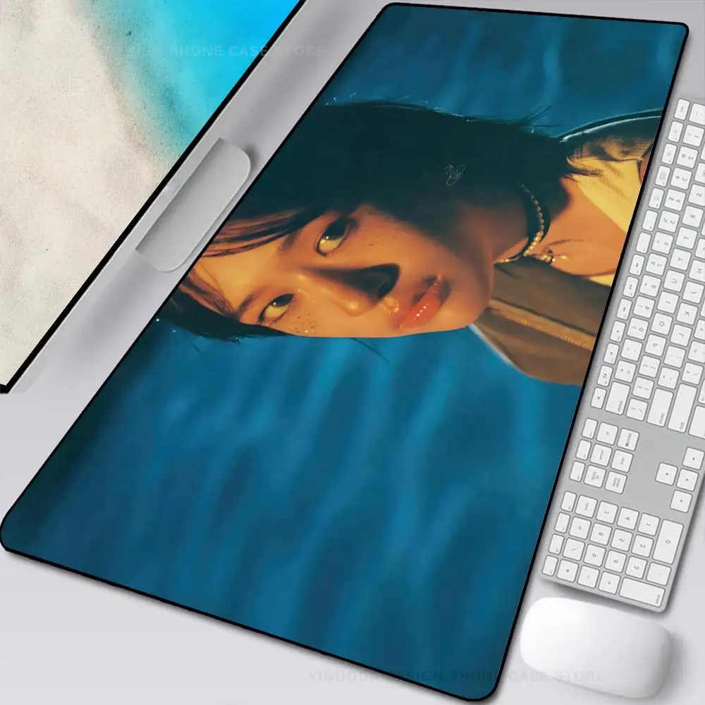 Kpop I-ive Mouse Mat Desk Mat With Pad Gaming Accessories Prime Gaming XXL Keyboard Pad Stitch Padding Mat
Kpop I-ive Mouse Mat Desk Mat With Pad Gaming Accessories Prime Gaming XXL Keyboard Pad Stitch Padding Mat