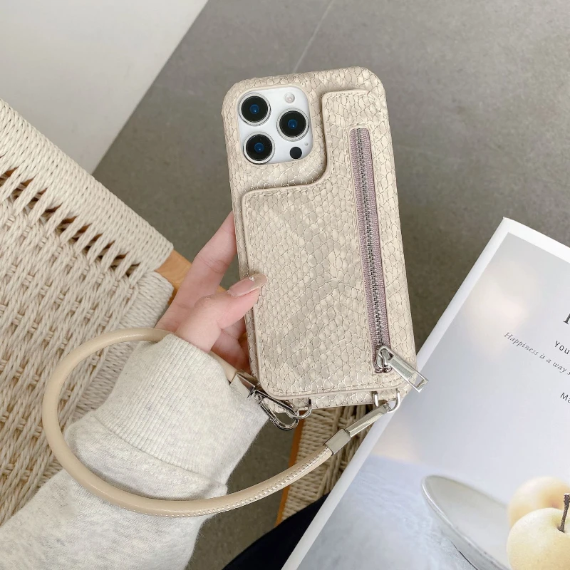 Golden Snake Skin Pattern Suitable for iPhone 17 Pro/16 Promax/15 Pro Two Fold Card Beauty Mirror Phone Case Protective Cover 
Golden Snake Skin Pattern Suitable for iPhone 17 Pro/16 Promax/15 Pro Two Fold Card Beauty Mirror Phone Case Protective Cover