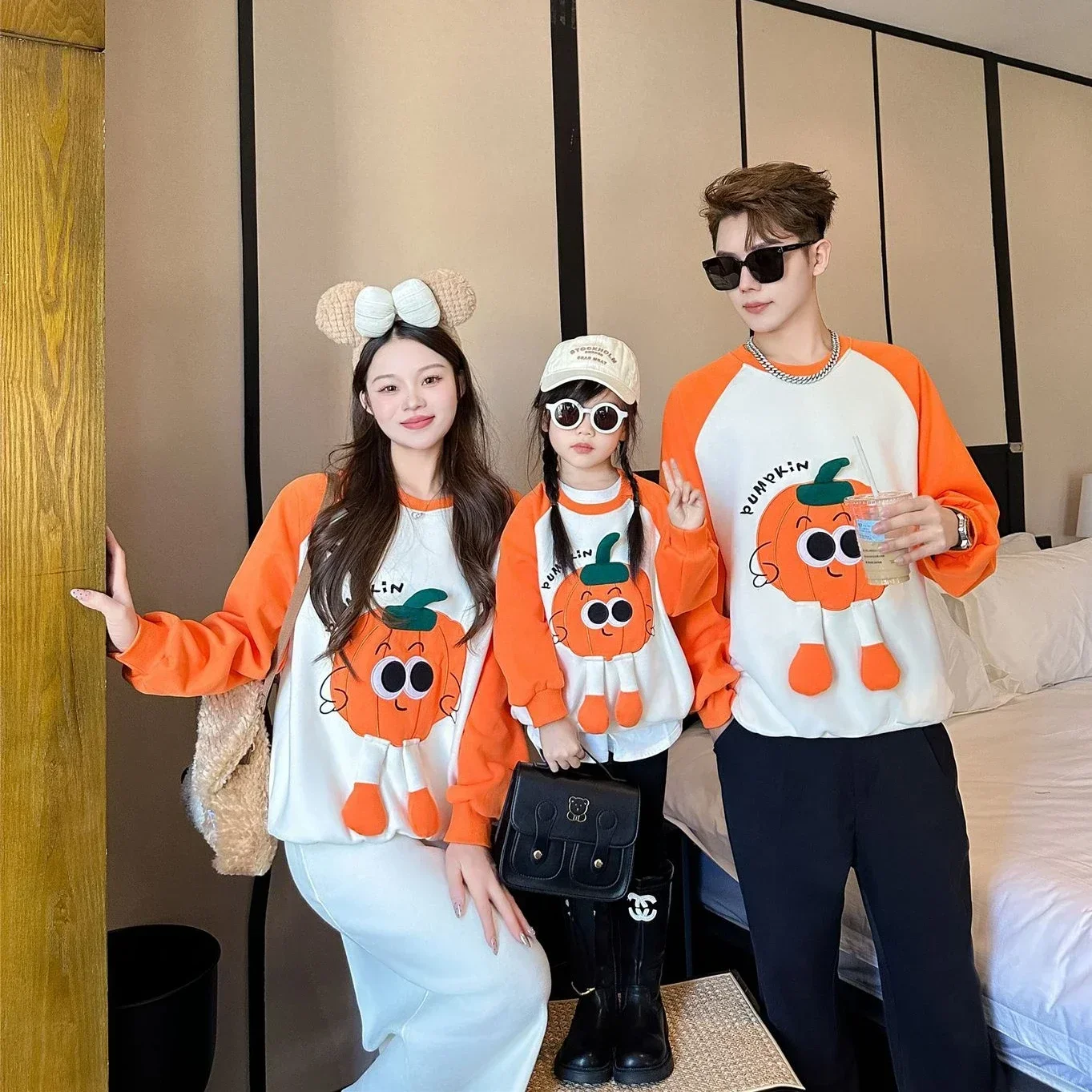 Funny Family Matching Clothes Parent-child Winter Sweatshirts Father Mother and Son Daughter Warm Thick Tops Newborn Baby Romper
Funny Family Matching Clothes Parent-child Winter Sweatshirts Father Mother and Son Daughter Warm Thick Tops Newborn Baby Romper