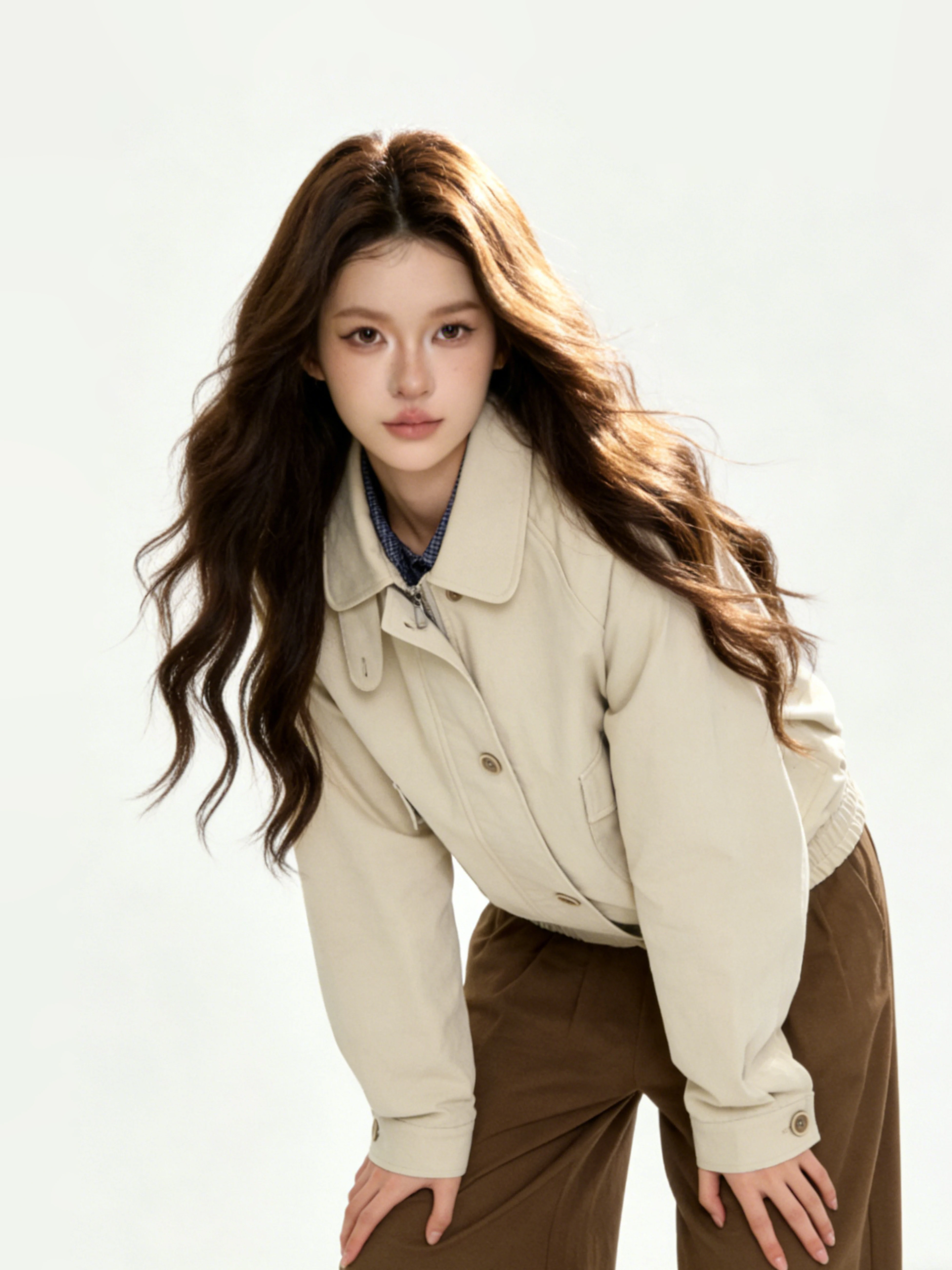 American Style Retro Work Jacket Women's Collar Button Large Pocket Waist Cinched Casual Outerwear Short Coat for Couples
American Style Retro Work Jacket Women's Collar Button Large Pocket Waist Cinched Casual Outerwear Short Coat for Couples