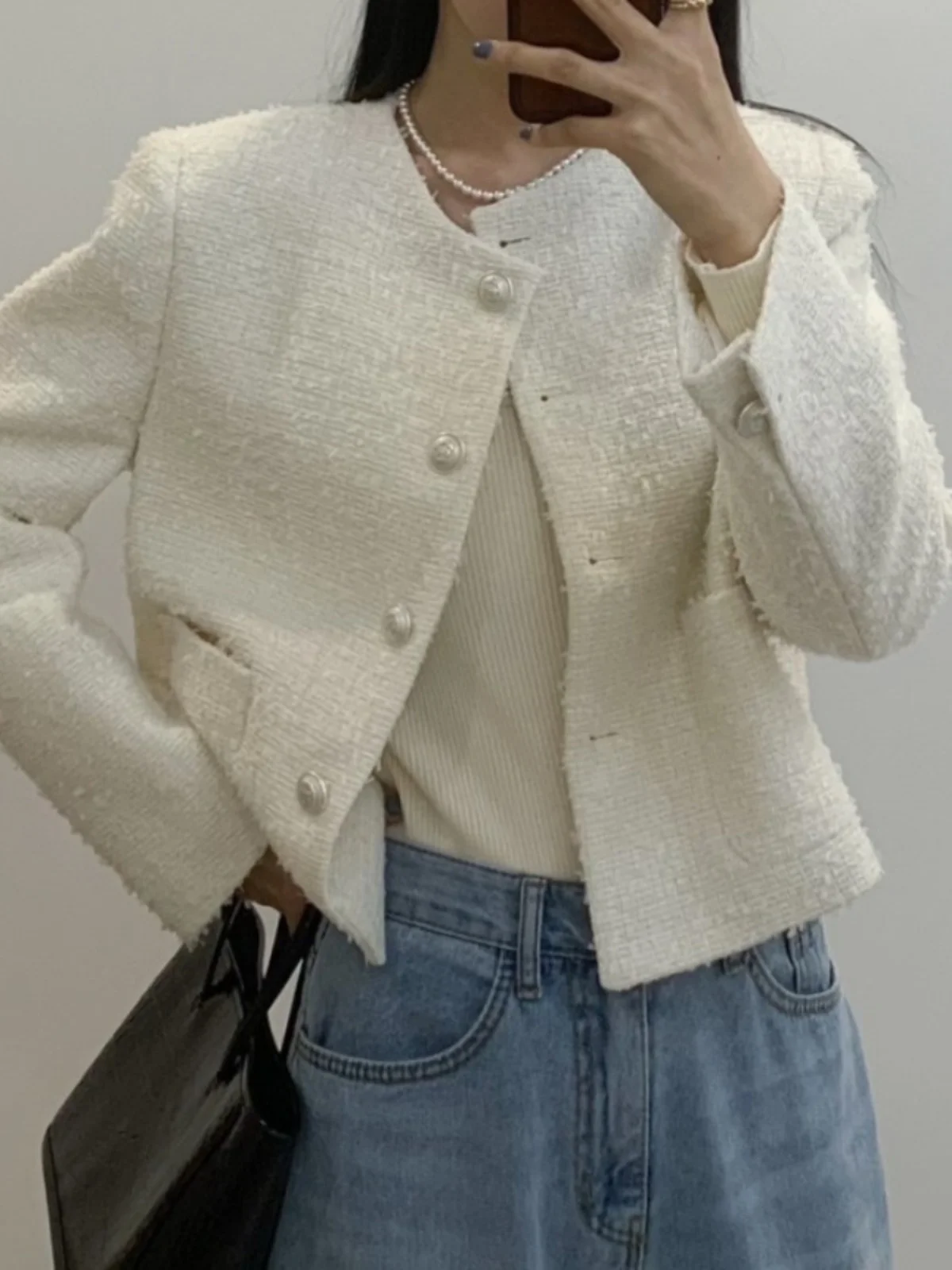 Роскошная весенняя верхняя одежда Slim Fit, женская куртка с тонким рукавом, корейская версия, удобное пальто для поездок на работу, застежка на одной пуговице
Роскошная весенняя верхняя одежда Slim Fit, женская куртка с тонким рукавом, корейская версия, удобное пальто для поездок на работу, застежка на одной пуговице
