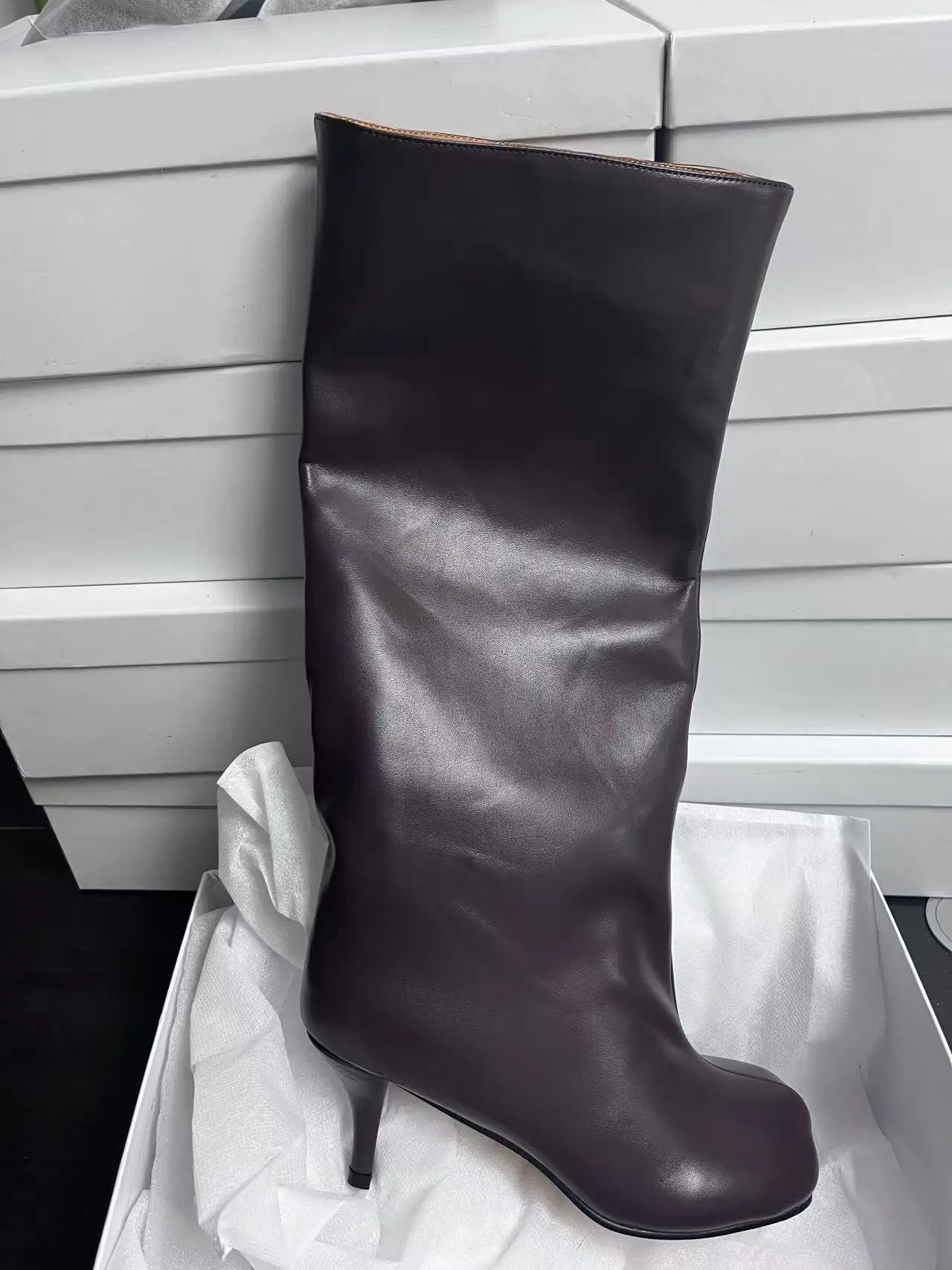 Retro Style Frosted Soild Round Toe Over-The-Knee Women Knight Boots Stiletto High Heels Slip On Design Large Size Shoes
Retro Style Frosted Soild Round Toe Over-The-Knee Women Knight Boots Stiletto High Heels Slip On Design Large Size Shoes