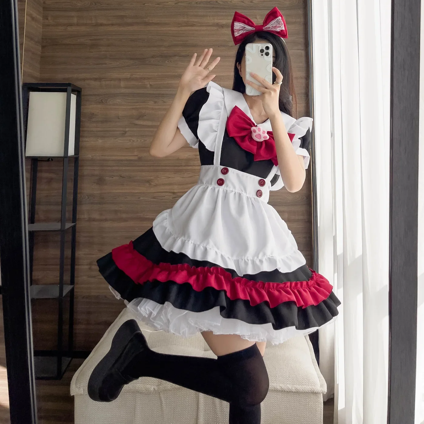 Halloween Vampire Imp Maid Lolita Gothic Black Red Maid cos Anime Cosplay Costume maid plus size cosplay
Halloween Vampire Imp Maid Lolita Gothic Black Red Maid cos Anime Cosplay Costume maid plus size cosplay