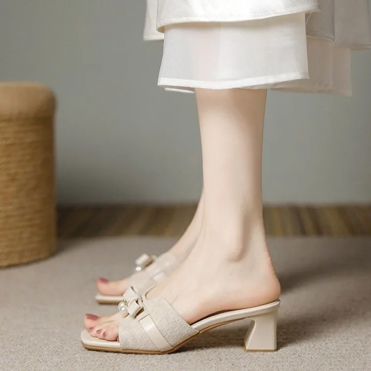 High-heeled Slippers for WomenSummer New Women's ShoesFashionable Pearl Mid-heel Sandals,Thick Heel Slip-on Lightweight Slippers
High-heeled Slippers for WomenSummer New Women's ShoesFashionable Pearl Mid-heel Sandals,Thick Heel Slip-on Lightweight Slippers