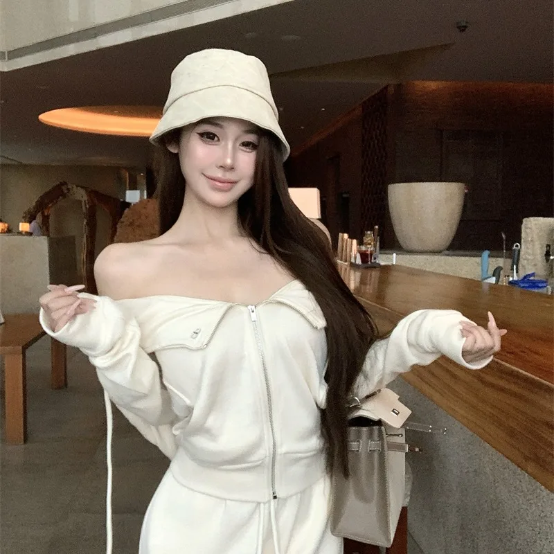 Women's Hooded One-oulder Sweatirt ort Straight Leg Pants Set Long Sve Autumn Faion Casual Wear Two-Piece Suit
Women's Hooded One-oulder Sweatirt ort Straight Leg Pants Set Long Sve Autumn Faion Casual Wear Two-Piece Suit
