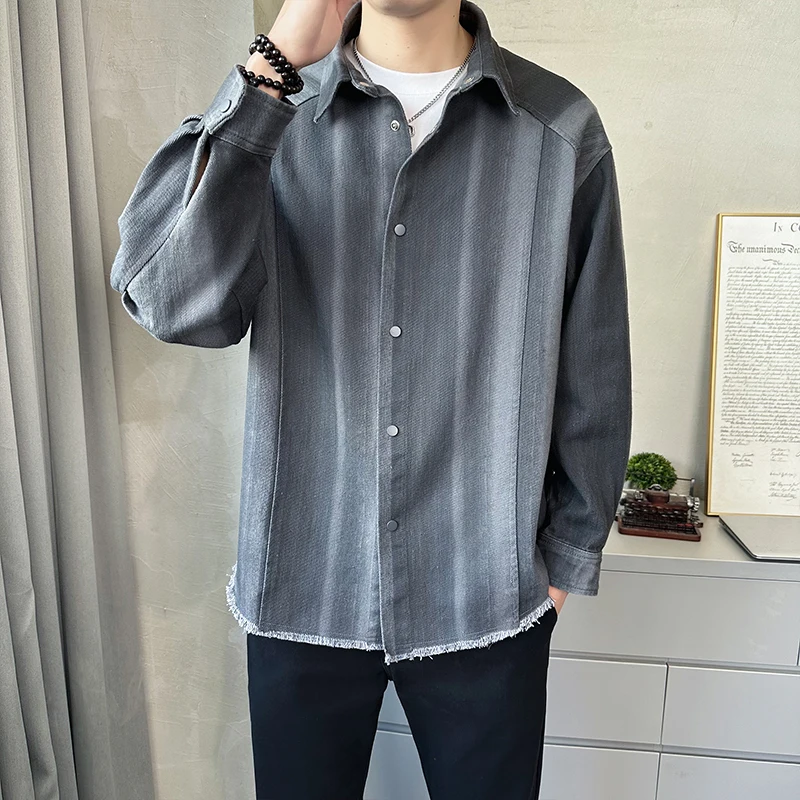 2025 Spring Men Vintage Denim Shirt Men Autumn Casual Loose-Fit Jacket Top Male Work Striped Shirt Plus Size Shirt
2025 Spring Men Vintage Denim Shirt Men Autumn Casual Loose-Fit Jacket Top Male Work Striped Shirt Plus Size Shirt