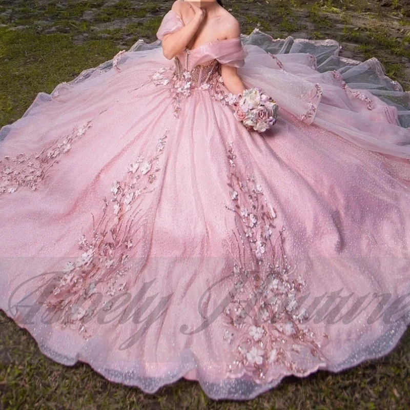 Charming Pink Sweet 16 Dresses Quinceanera Crystal Formal Wear Vestidos De Gala 3D Handmade Ballgown Prom Party Dress Customized
Charming Pink Sweet 16 Dresses Quinceanera Crystal Formal Wear Vestidos De Gala 3D Handmade Ballgown Prom Party Dress Customized