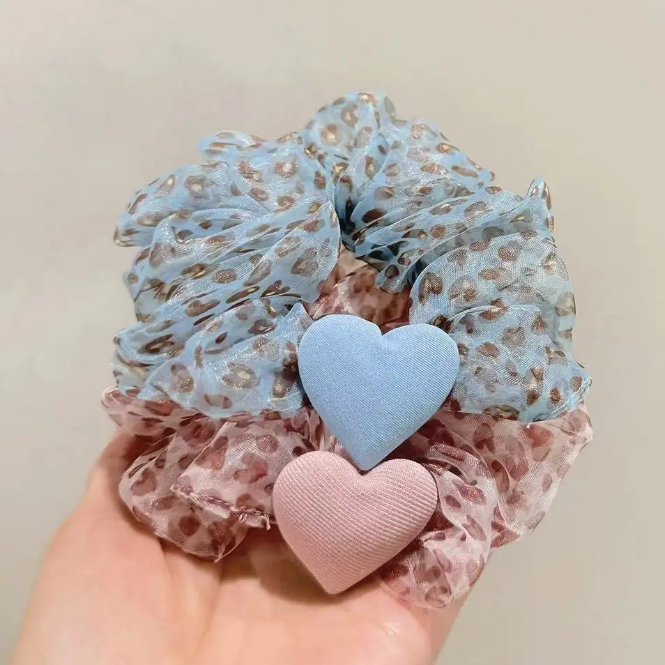 Leopard Print Mesh Elastic Scrunchie Flocked Heart Decor Gentle Hair Ties Versatile Hair Accessories Elastic HairBand
Leopard Print Mesh Elastic Scrunchie Flocked Heart Decor Gentle Hair Ties Versatile Hair Accessories Elastic HairBand