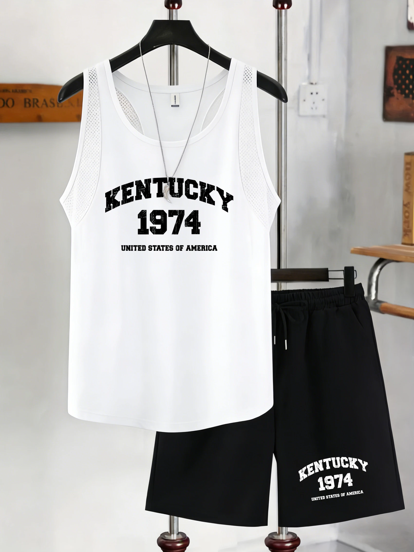 Kentucky 1974 America Print Men Basics Reticular Vest Set Summer Soft Shorts Fashion O-Neck Sleeveless Tee Unisex Breathable Top
Kentucky 1974 America Print Men Basics Reticular Vest Set Summer Soft Shorts Fashion O-Neck Sleeveless Tee Unisex Breathable Top