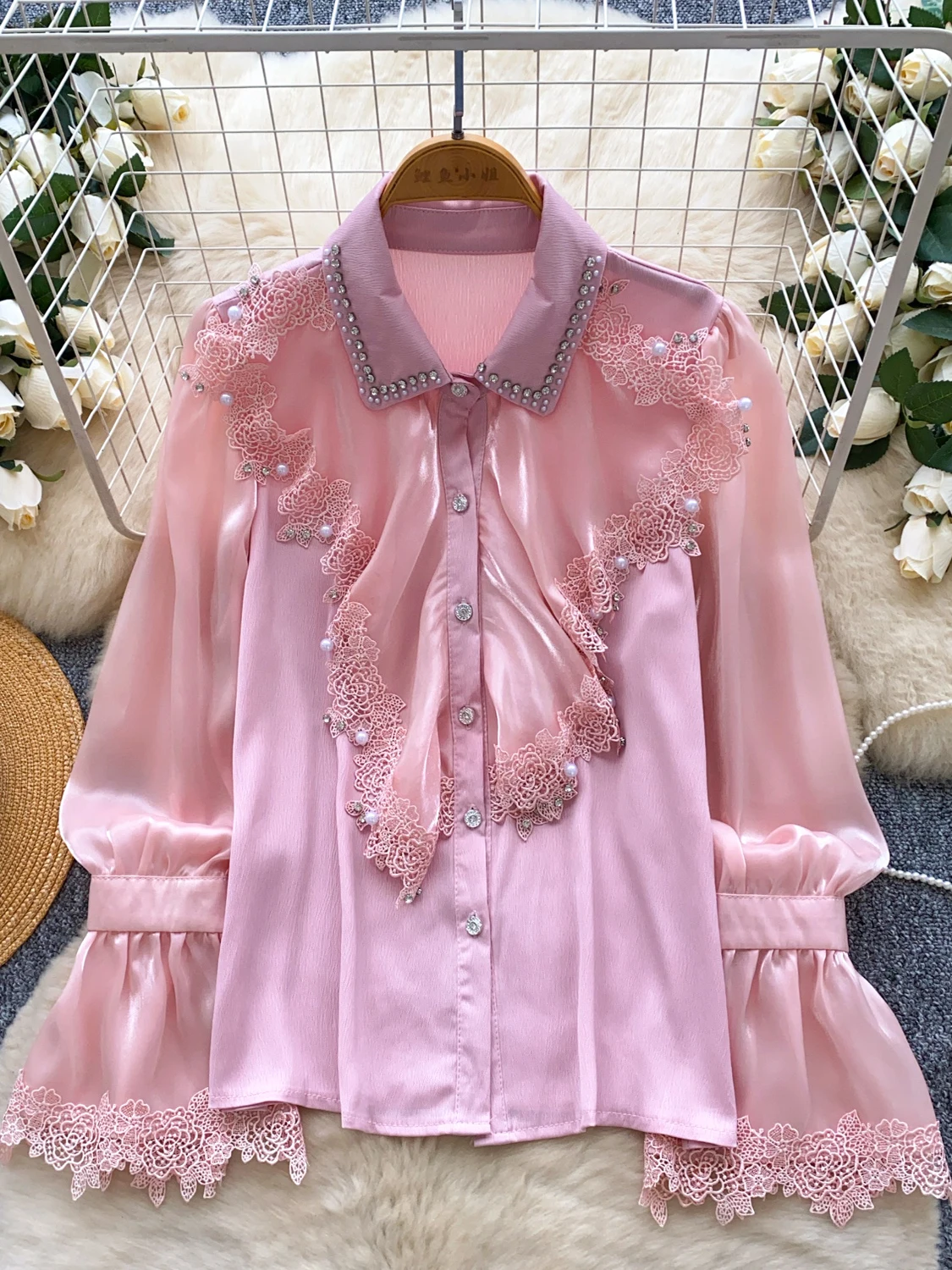 Collar Lace Trim Patchwork Single Button Bell Sve Satin irt for Young Women Ele Sle Loose Fit Breat...
Collar Lace Trim Patchwork Single Button Bell Sve Satin irt for Young Women Ele Sle Loose Fit Breat...
