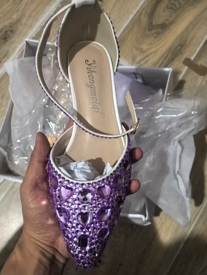 New 5cm Rhinestone shoes buckle round heel blue pointed Crystal Wedding sandals social dance Prom shoes Latin shoes size 35-43
New 5cm Rhinestone shoes buckle round heel blue pointed Crystal Wedding sandals social dance Prom shoes Latin shoes size 35-43