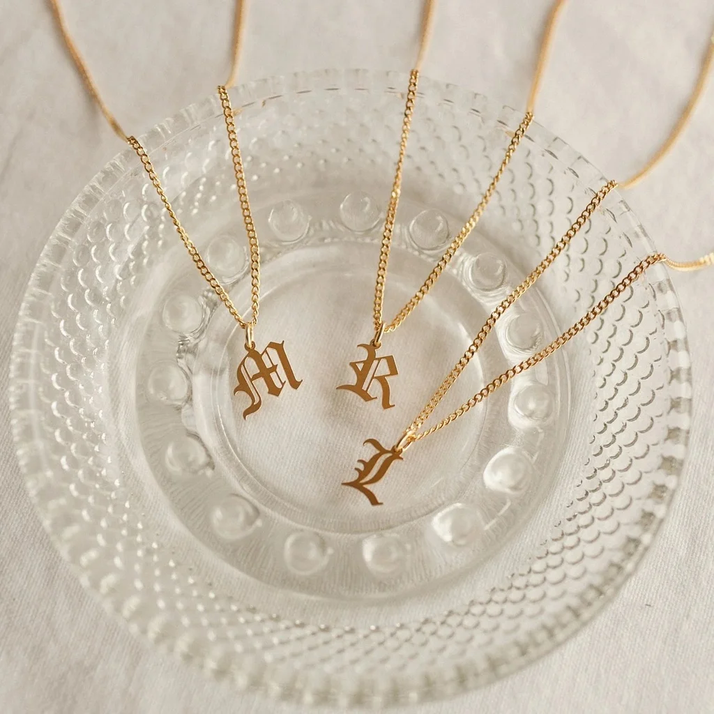 Letter Cuban Chain Necklace for Women Creative Font Name Initials Stainless Steel Pendant Necklace Fashion Clavicle Chain
Letter Cuban Chain Necklace for Women Creative Font Name Initials Stainless Steel Pendant Necklace Fashion Clavicle Chain
