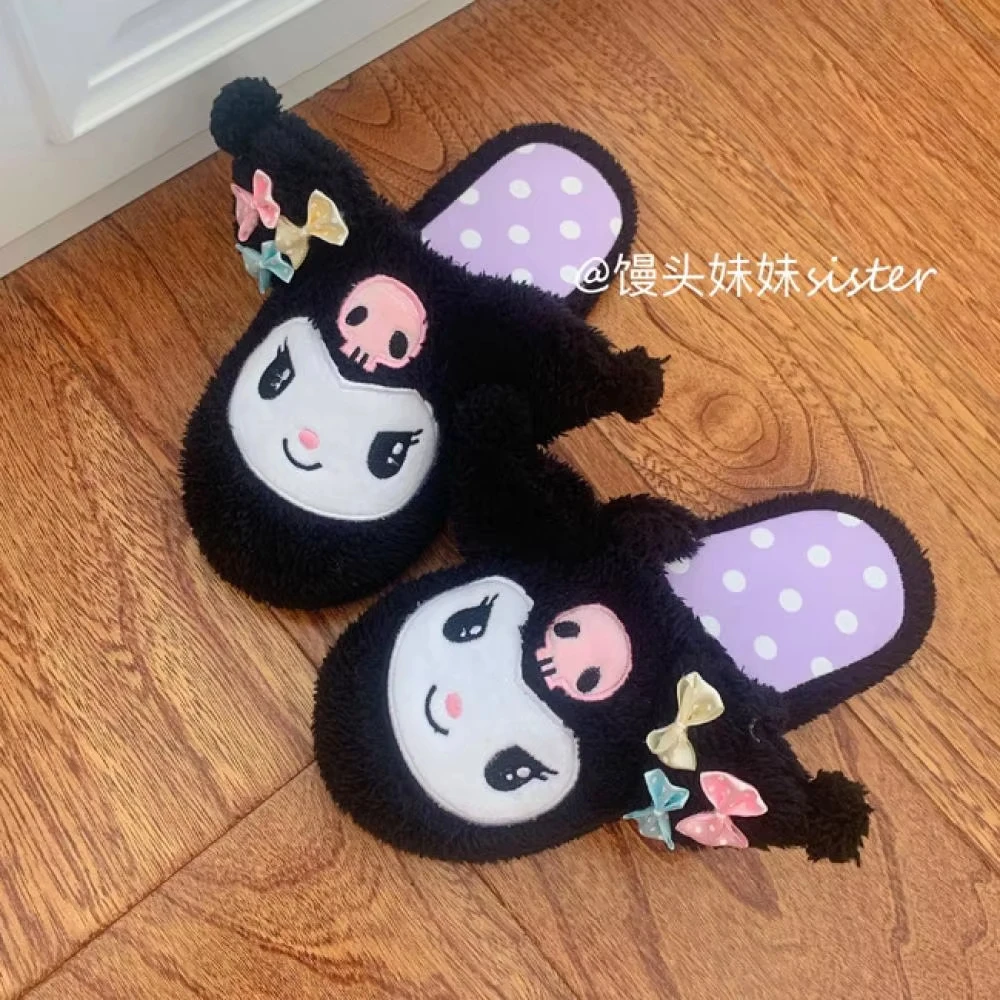 Kawaii Kuromi Winter Plush Slippers Sanrio Women Flat Bottom Warm Indoor Anti-Slip Slippers Household Girl Cute Slippers Gift
Kawaii Kuromi Winter Plush Slippers Sanrio Women Flat Bottom Warm Indoor Anti-Slip Slippers Household Girl Cute Slippers Gift