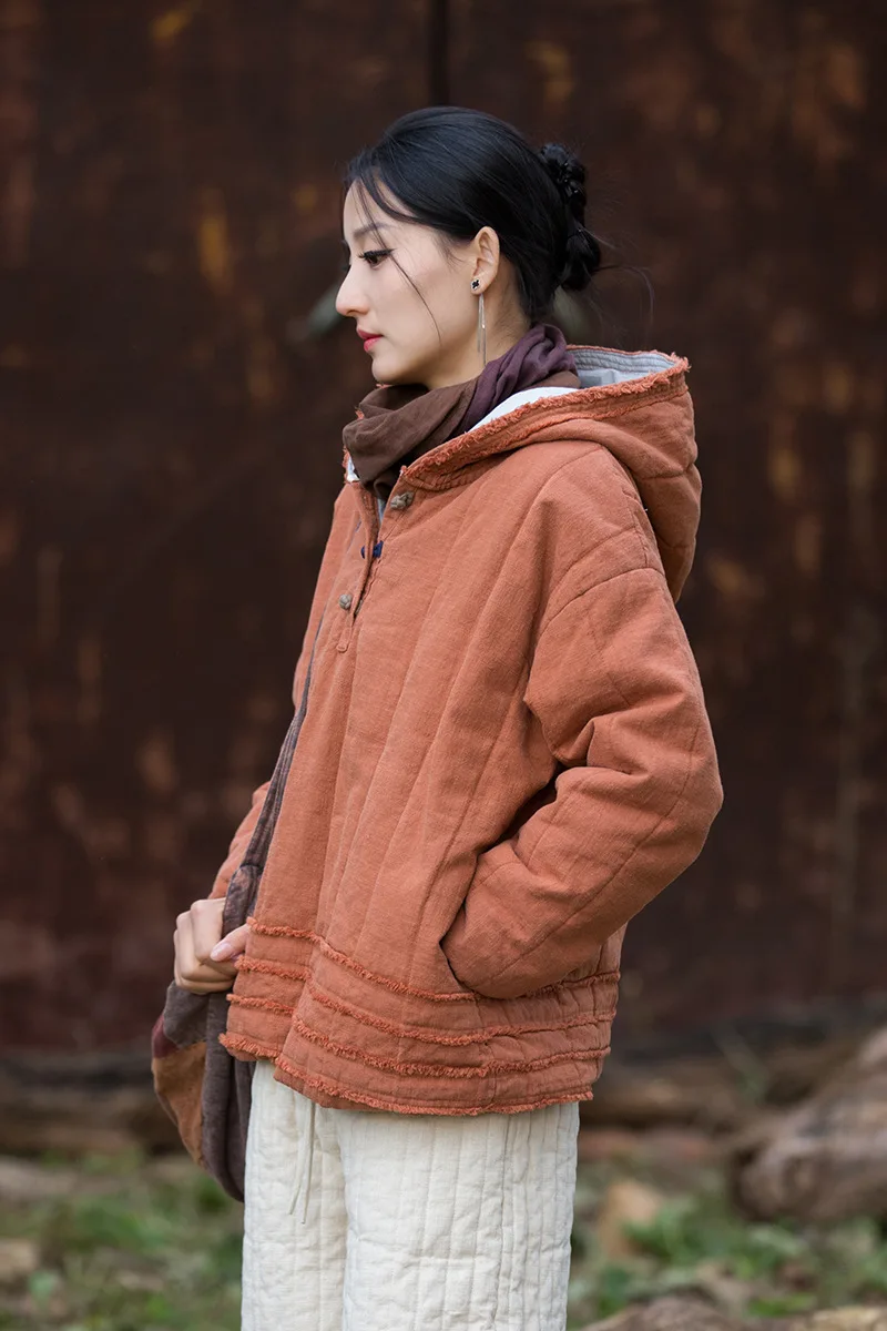 Winter Quilted Cotton Jacket Retro-inspired Brushed Cotton Loose-fit Casual Long-sleeved T-shirt for Women Warm and Soft
Winter Quilted Cotton Jacket Retro-inspired Brushed Cotton Loose-fit Casual Long-sleeved T-shirt for Women Warm and Soft